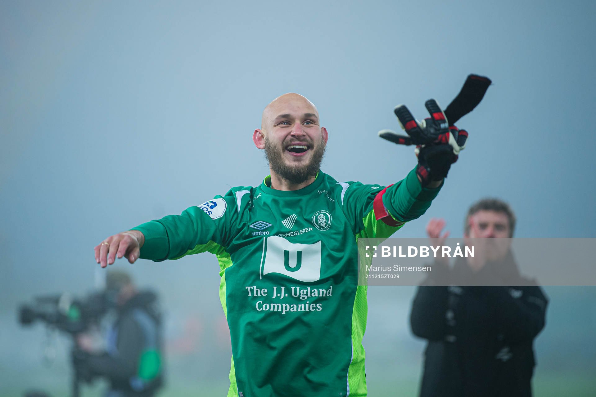 Øystein Øvretveit of Jerv celebrates