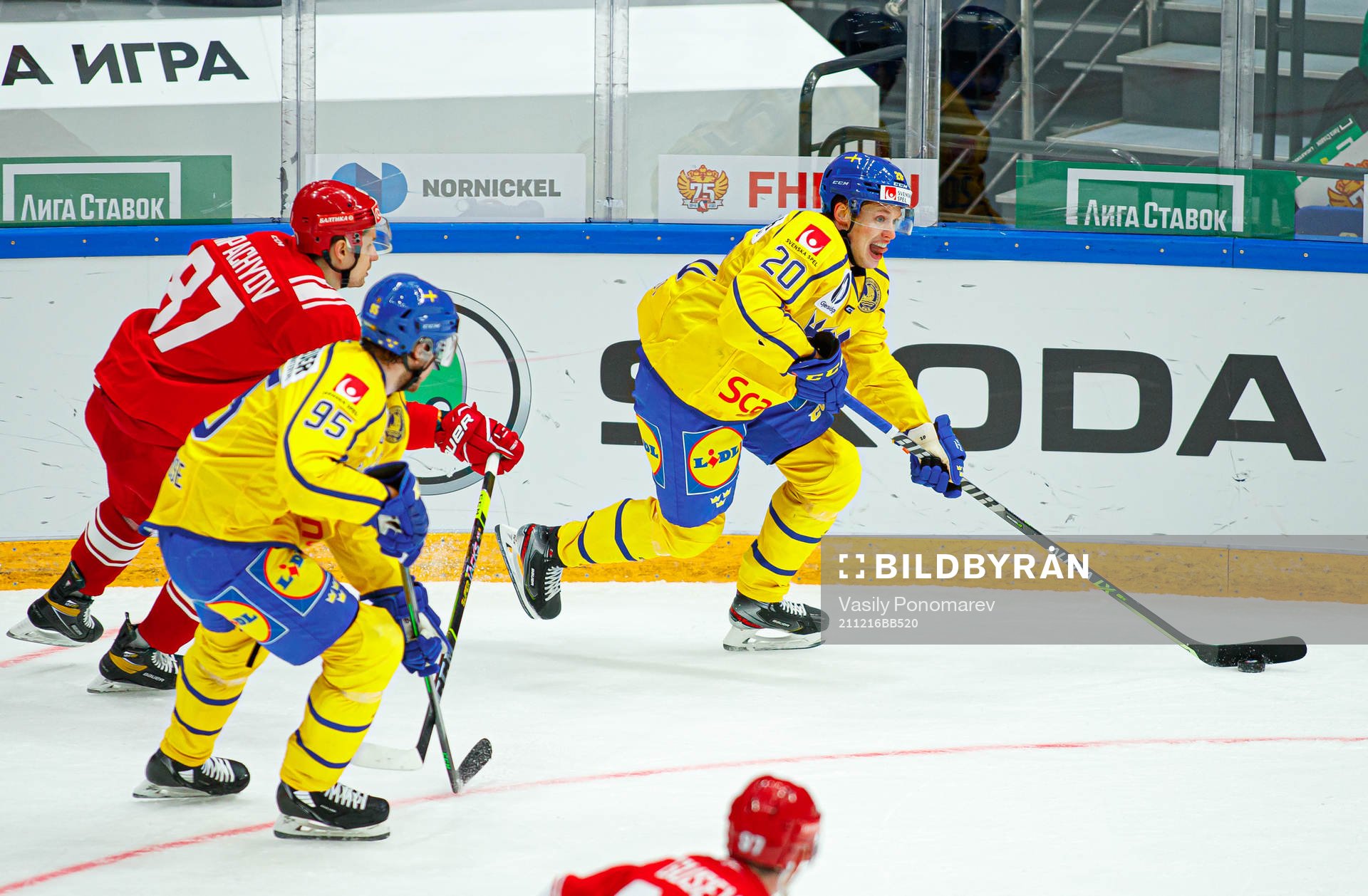 Lawrence Pilut of Sweden