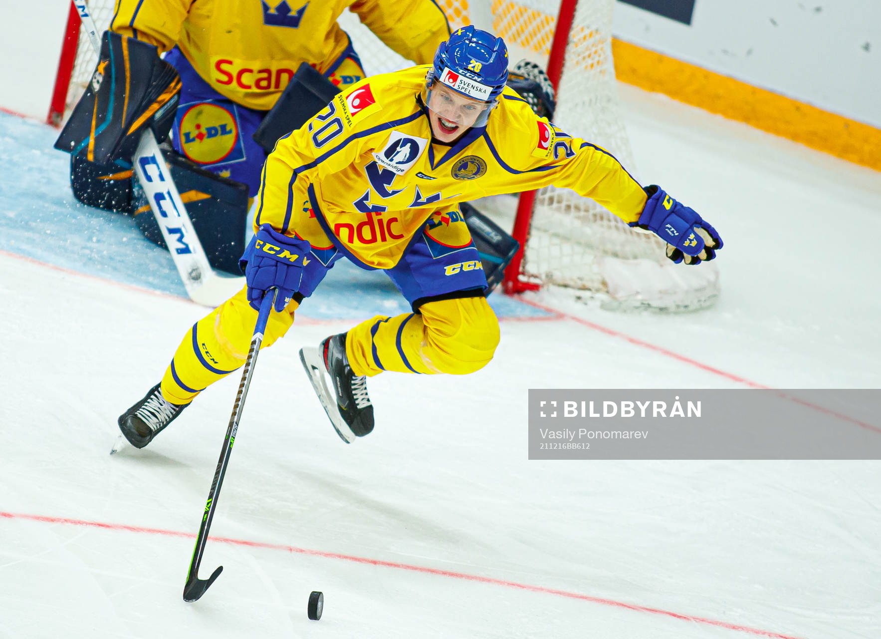 Lawrence Pilut of Sweden
