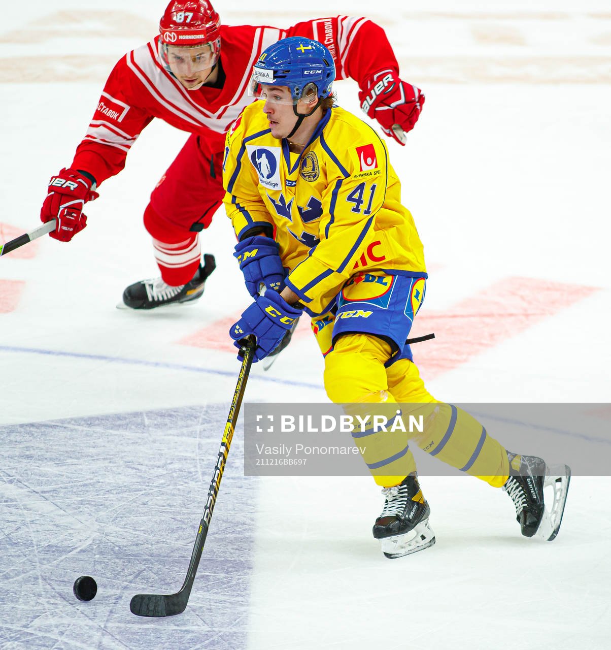 Dmytro Timashov of Sweden