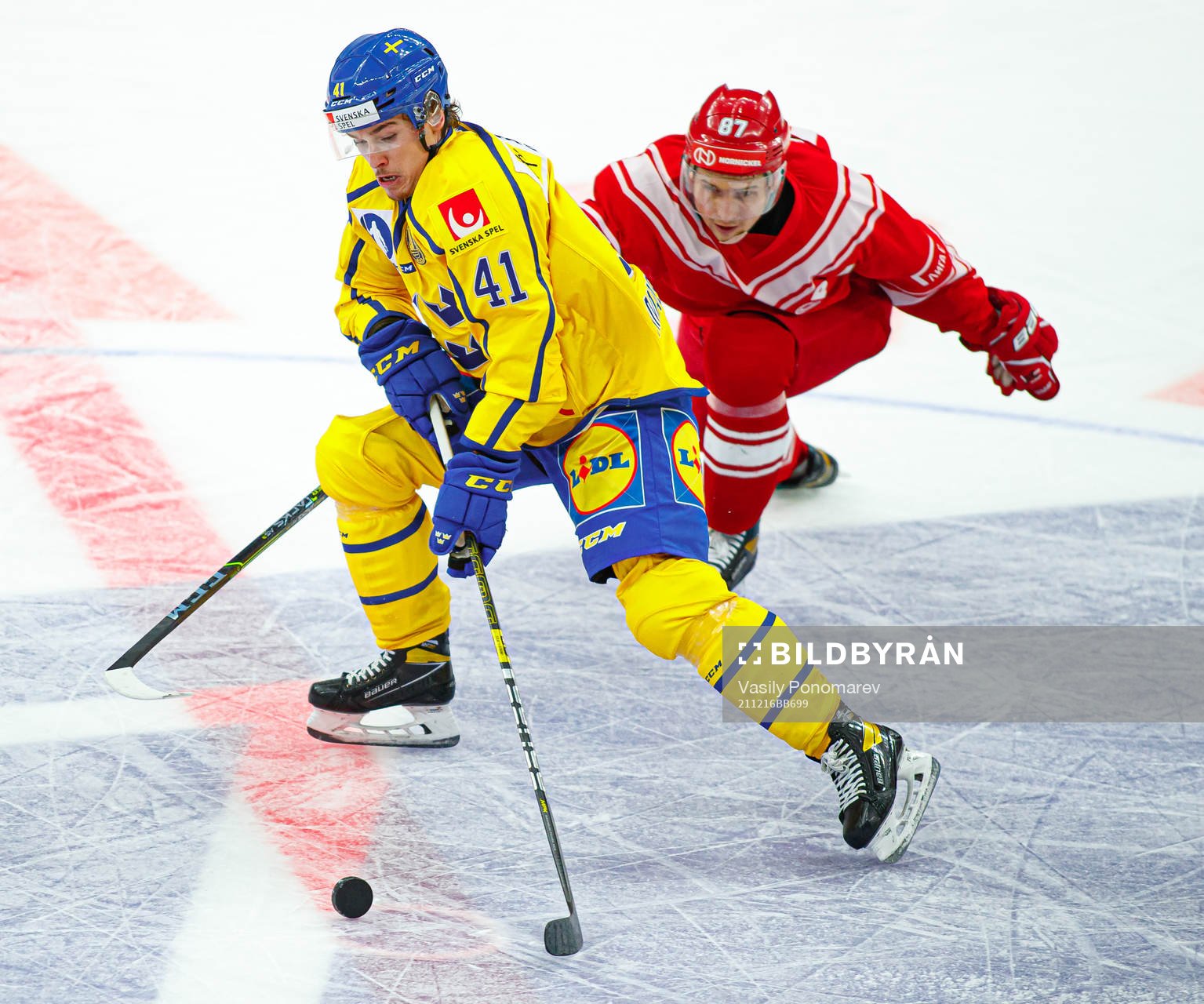 Dmytro Timashov of Sweden