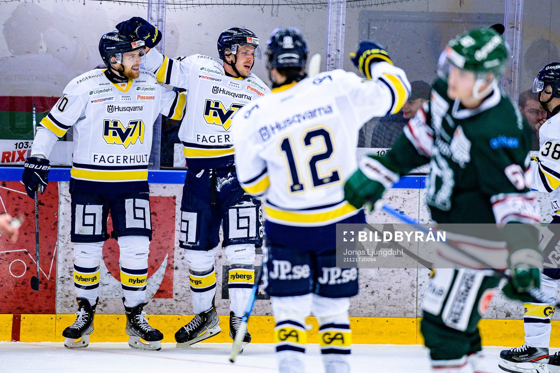 s Marcus Davidsson och Pontus Netterberg jublar