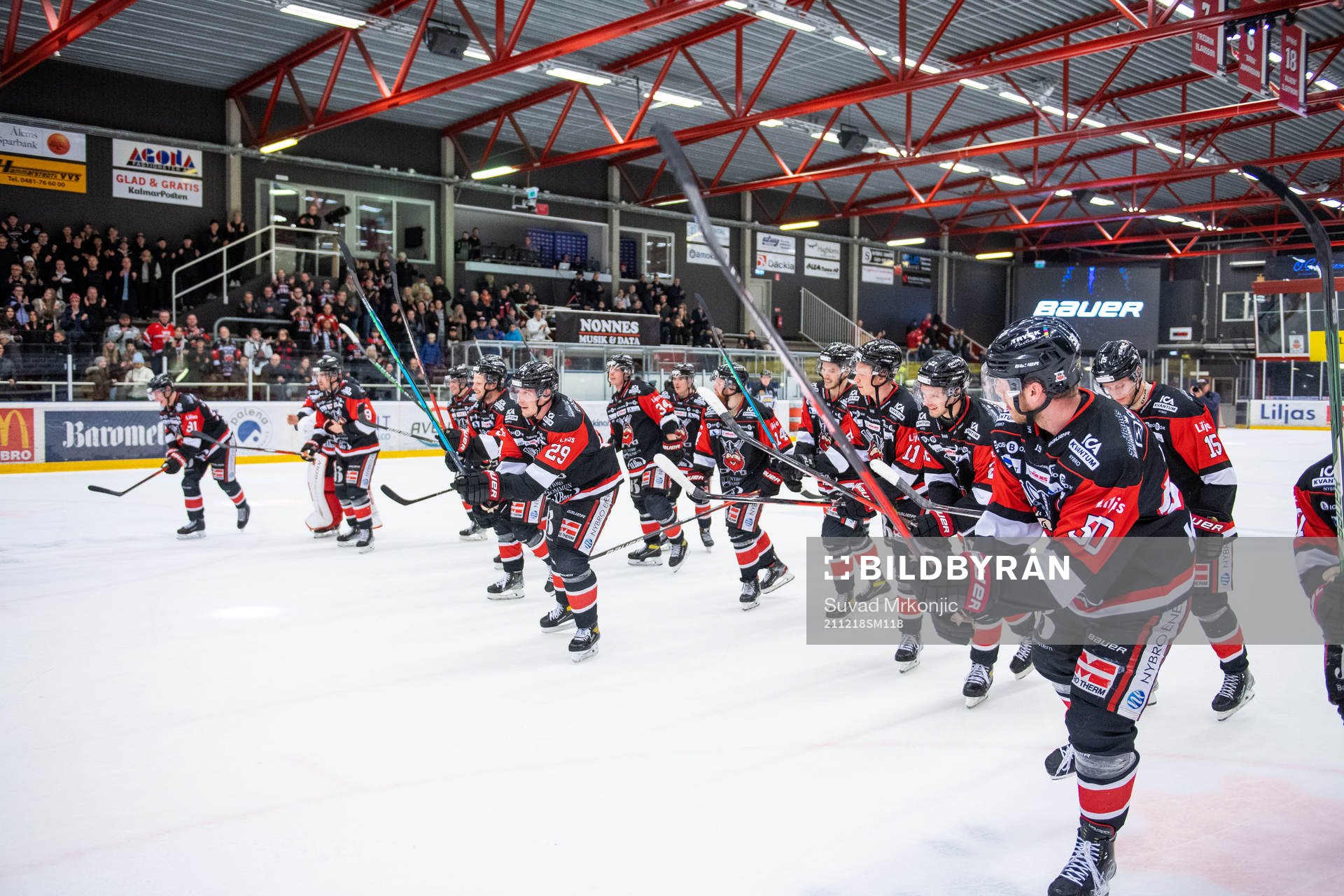 Nybros spelare jublar
