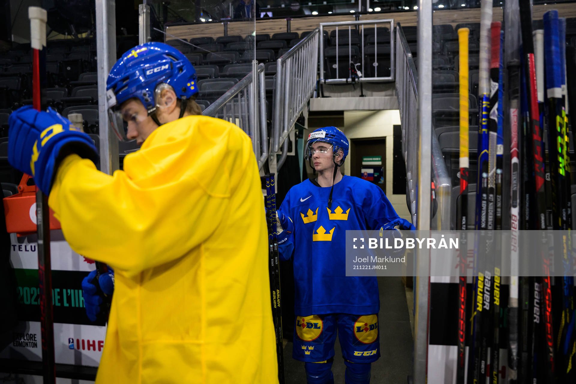 Isak Rosén of the Swedish under-20 national ice hockey team