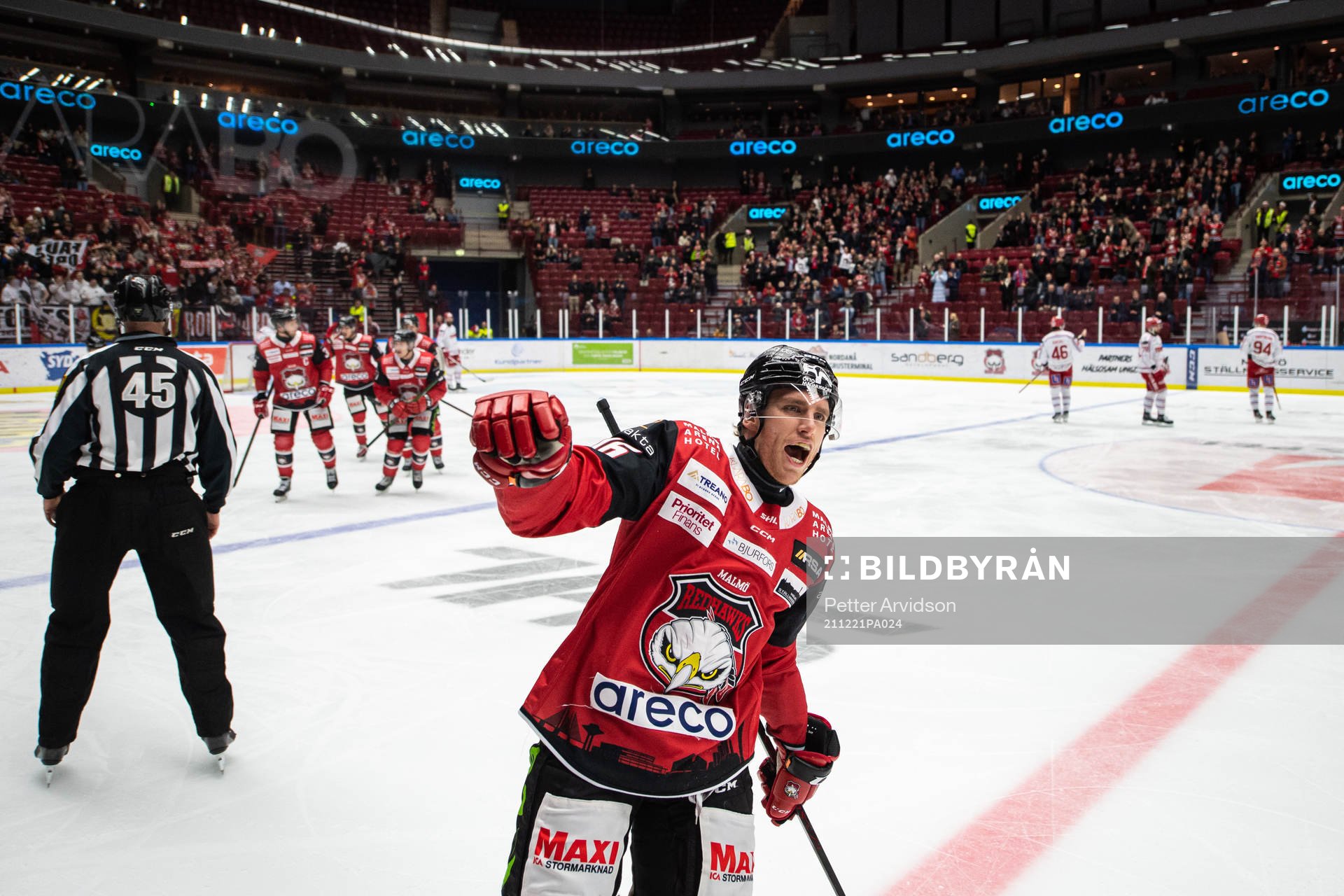 Malmö Redhawks Matias Lassen jublar