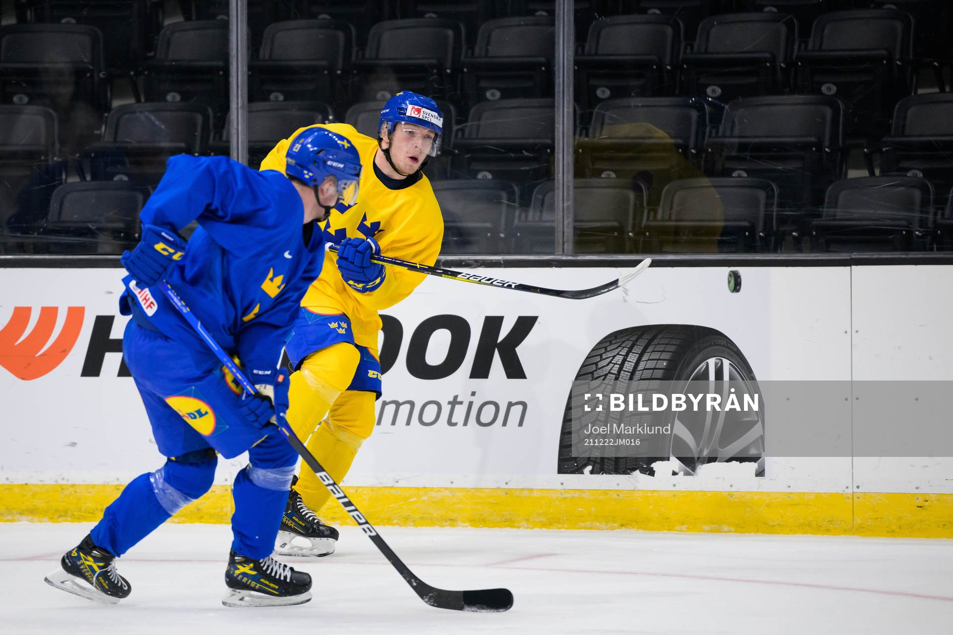 Zion Nybeck of the Swedish under-20 national ice hockey team