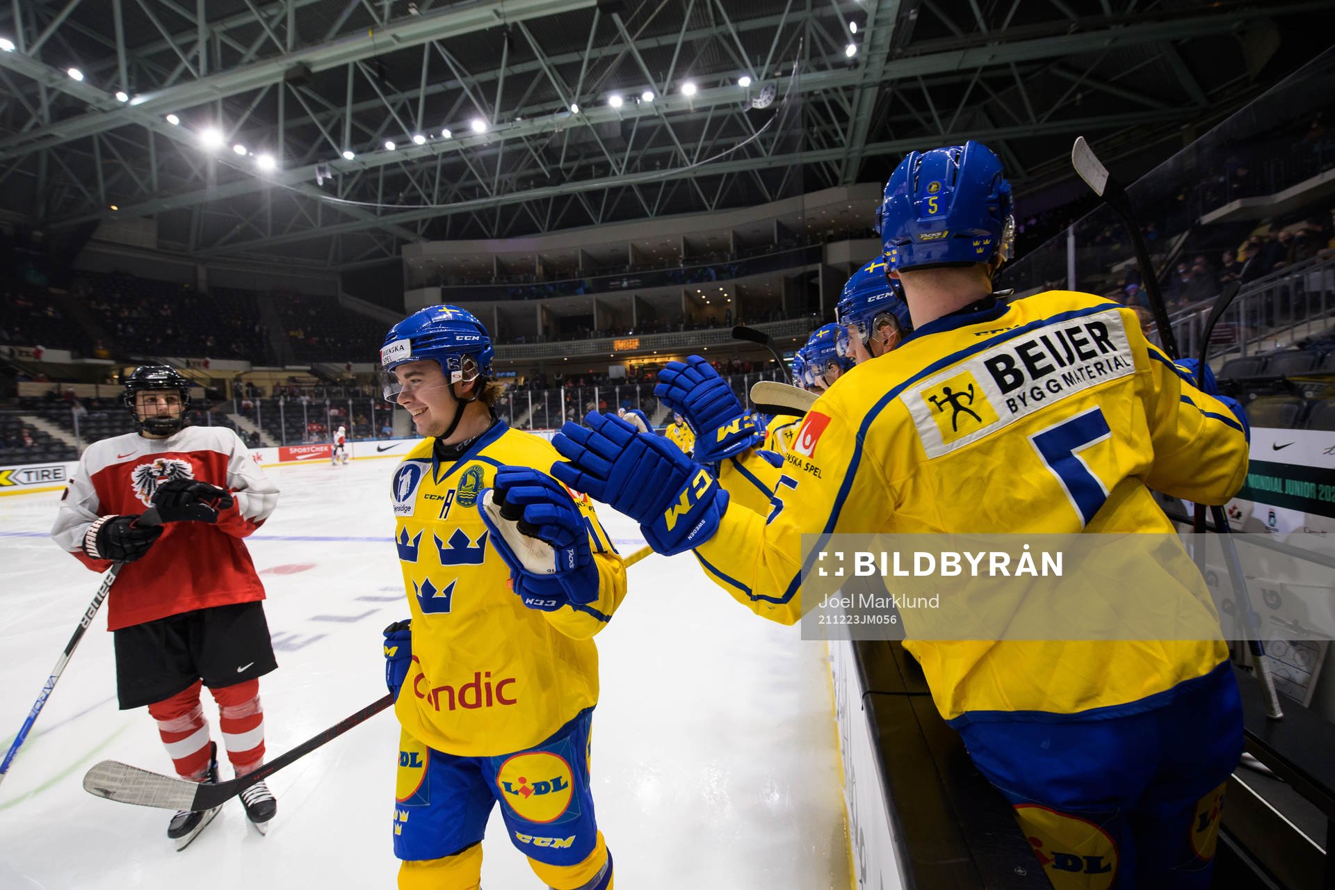 Alexander Holtz of Sweden celebrates scoring the 3-0 goal