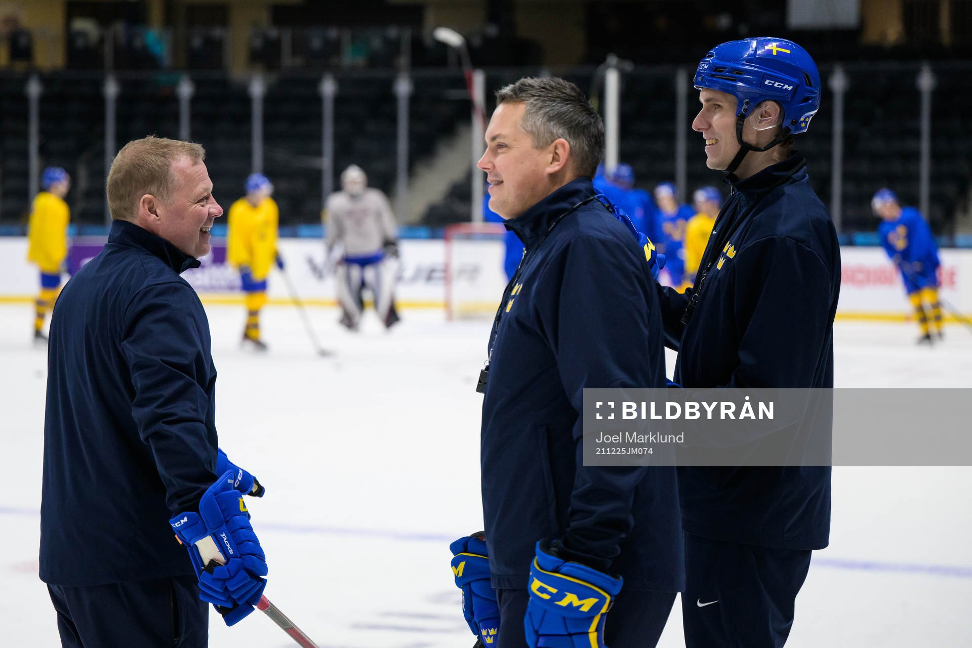 Assistant coach Henrik Stridh, head coach Tomas Montén and
