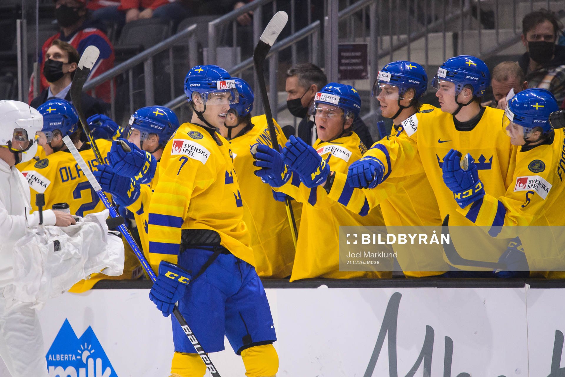 Simon Edvinsson of Sweden celebrates with teammates