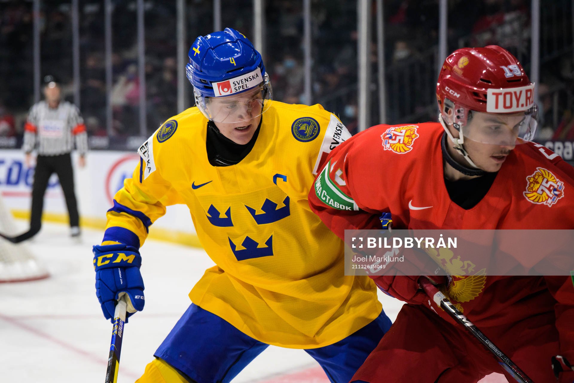 Emil Andrae of Sweden and Nikita Chibrikov of Russia