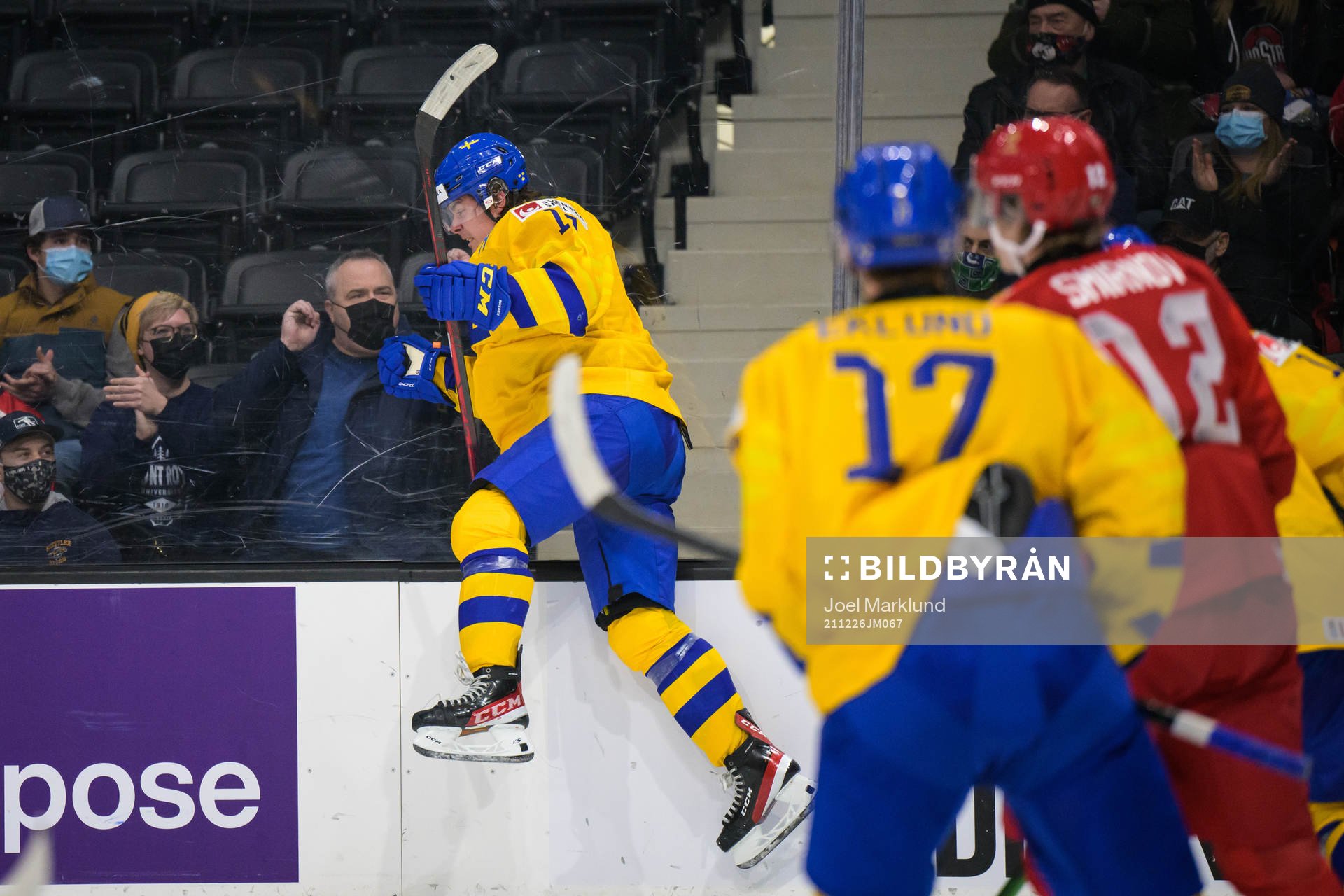 Alexander Holtz of Sweden celebrates