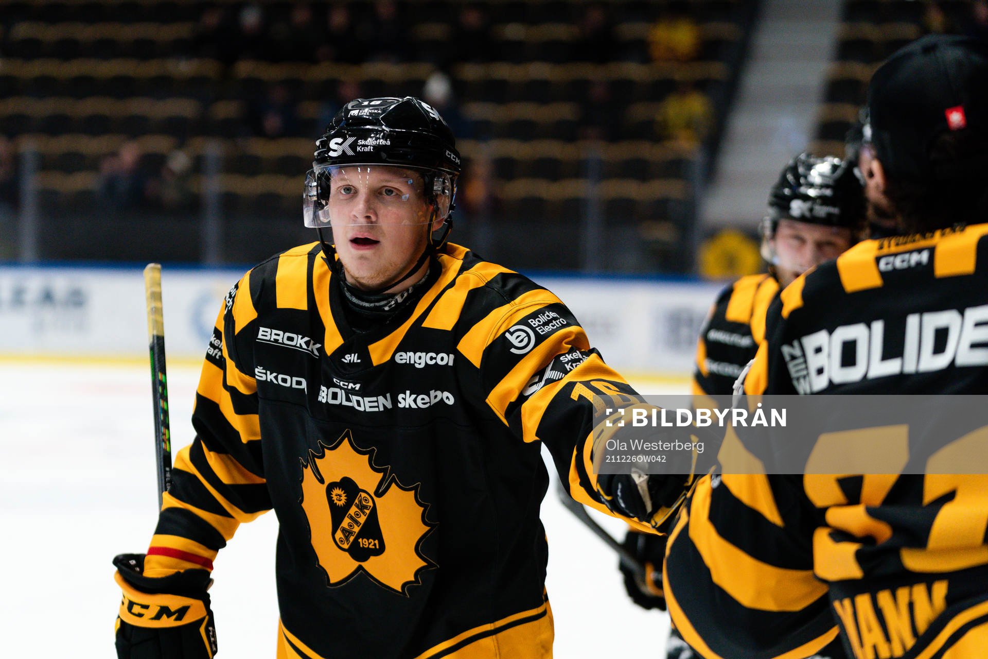 Skellefteås Linus Lindström jublar