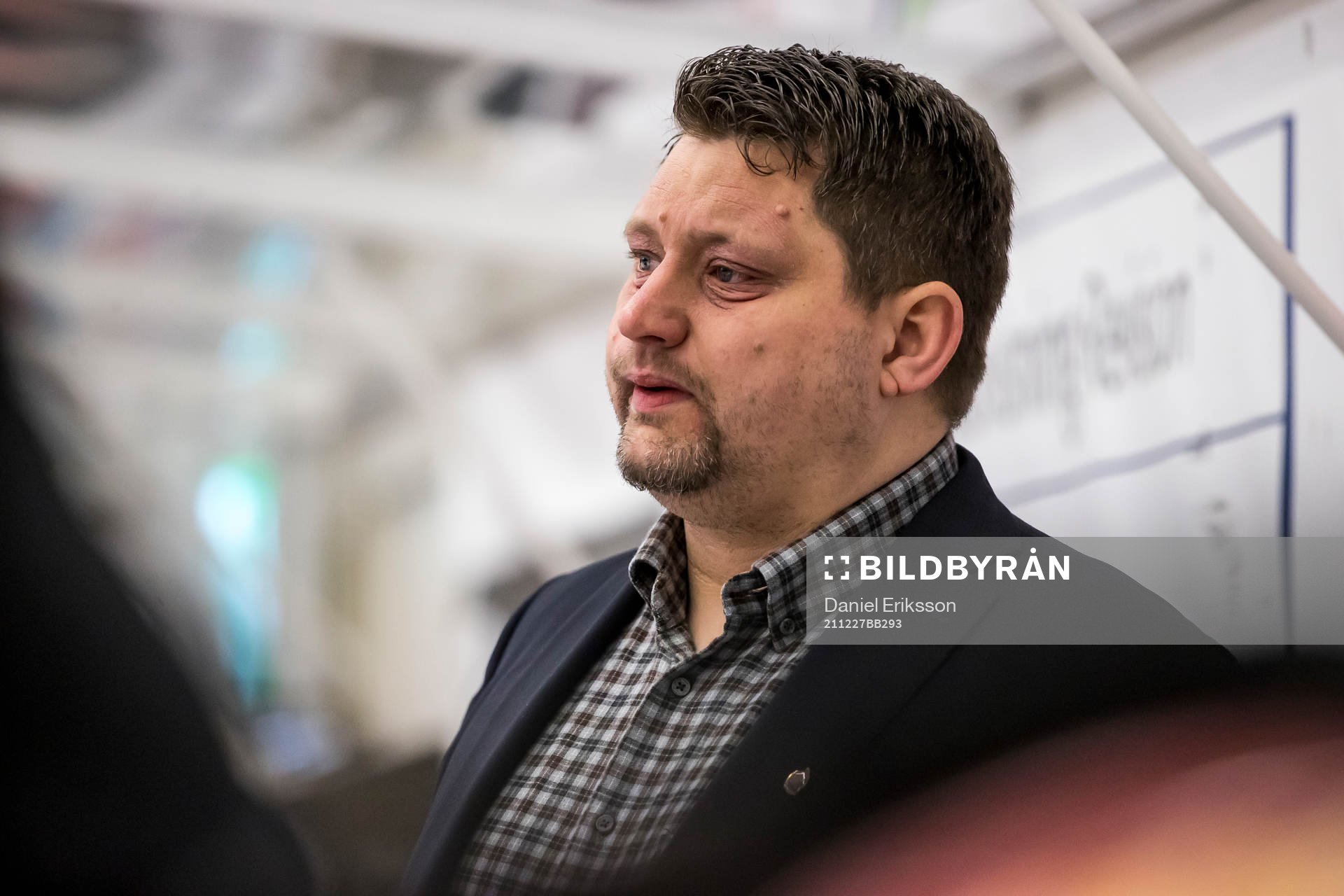 Modos tränare Mattias Karlin
