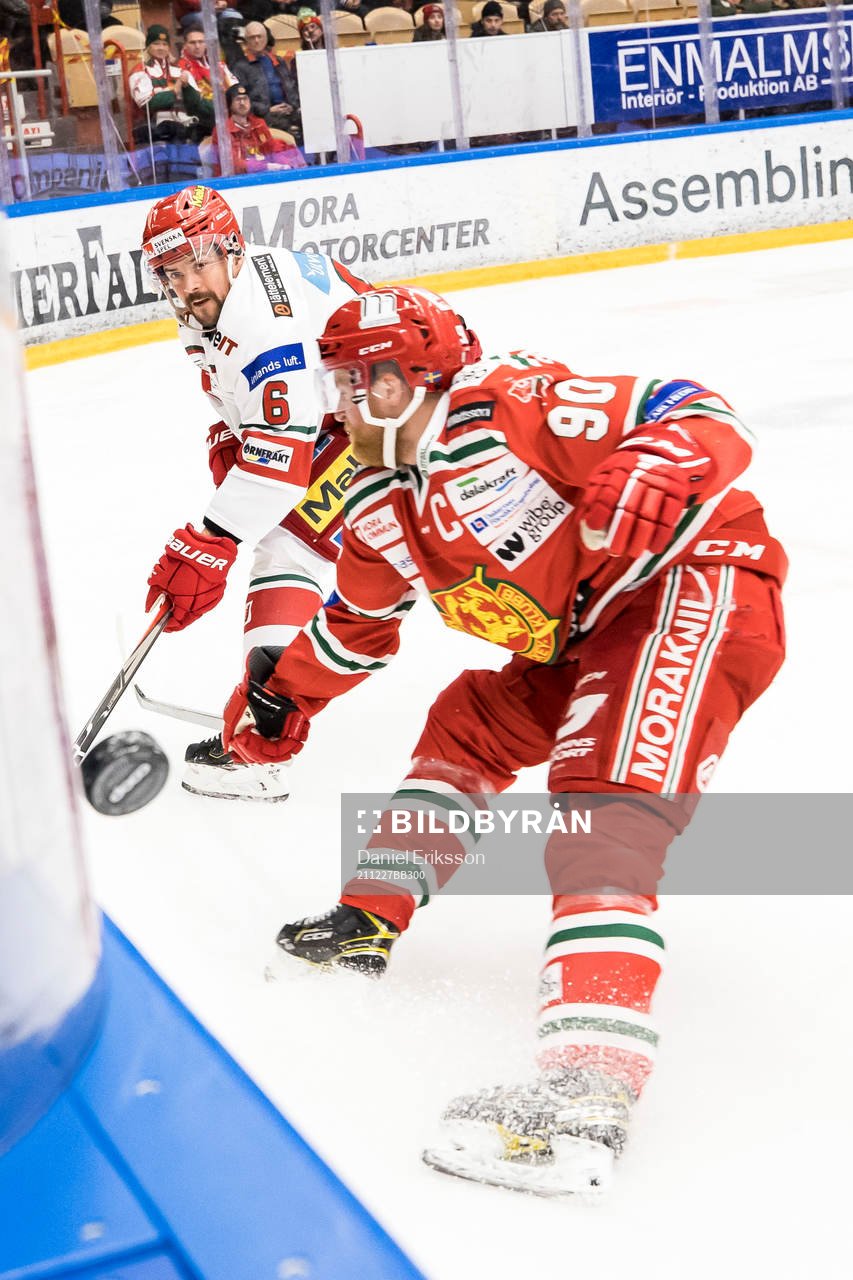 Modos Jesper Dahlroth och Moras Daniel Ljungren
