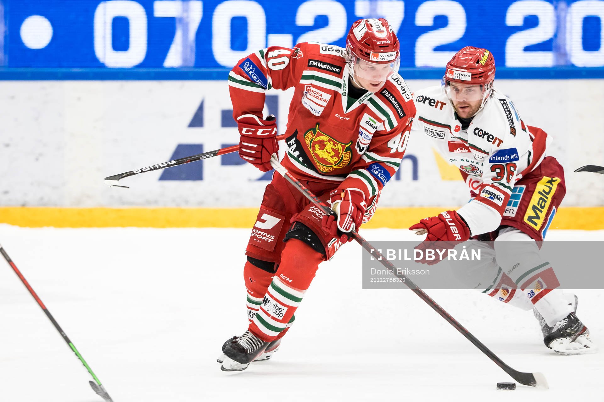 Moras Anton Heikkinen och Modos Sebastian Ohlsson