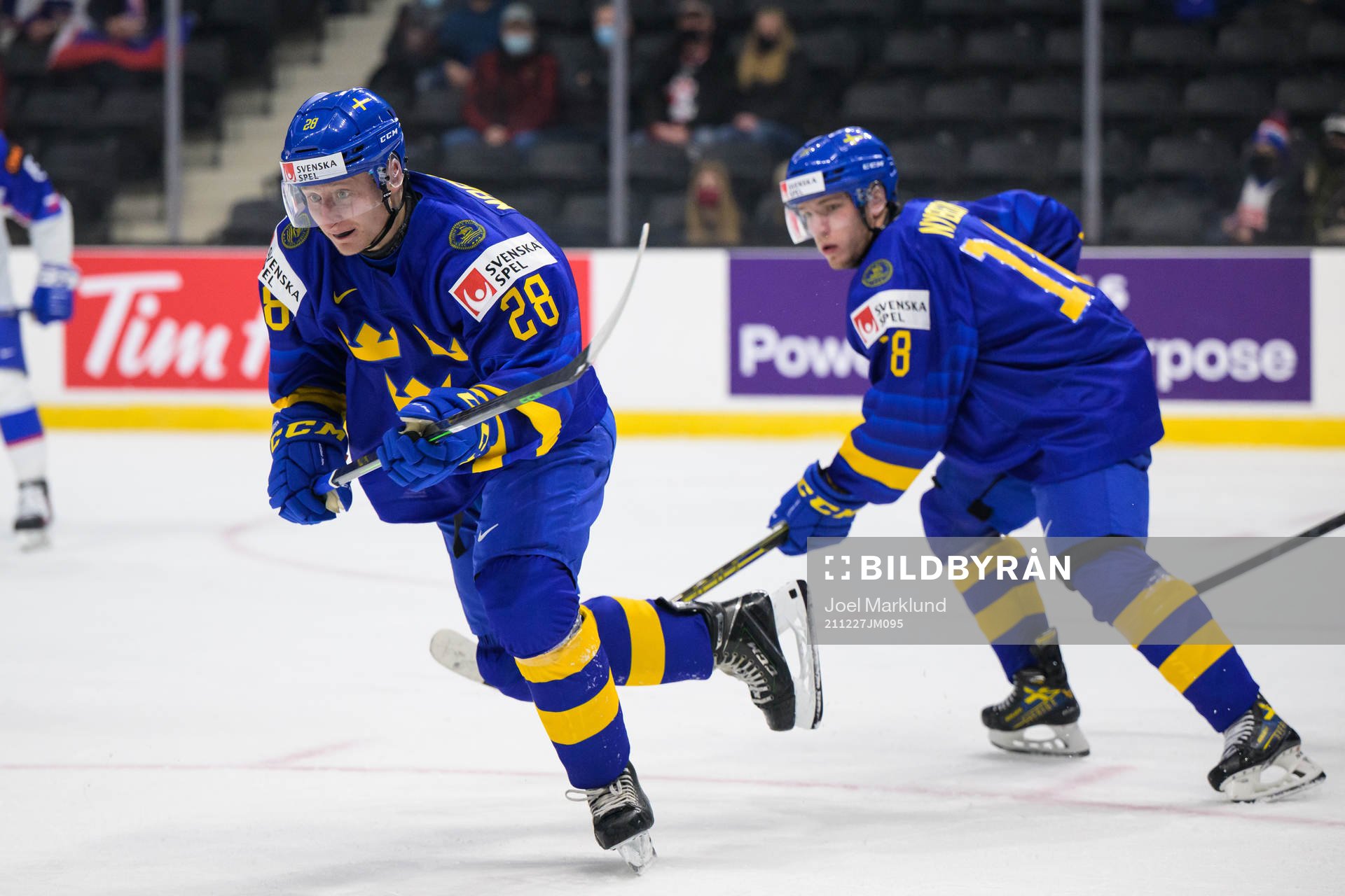 Oskar Magnusson and Zion Nybeck of Sweden