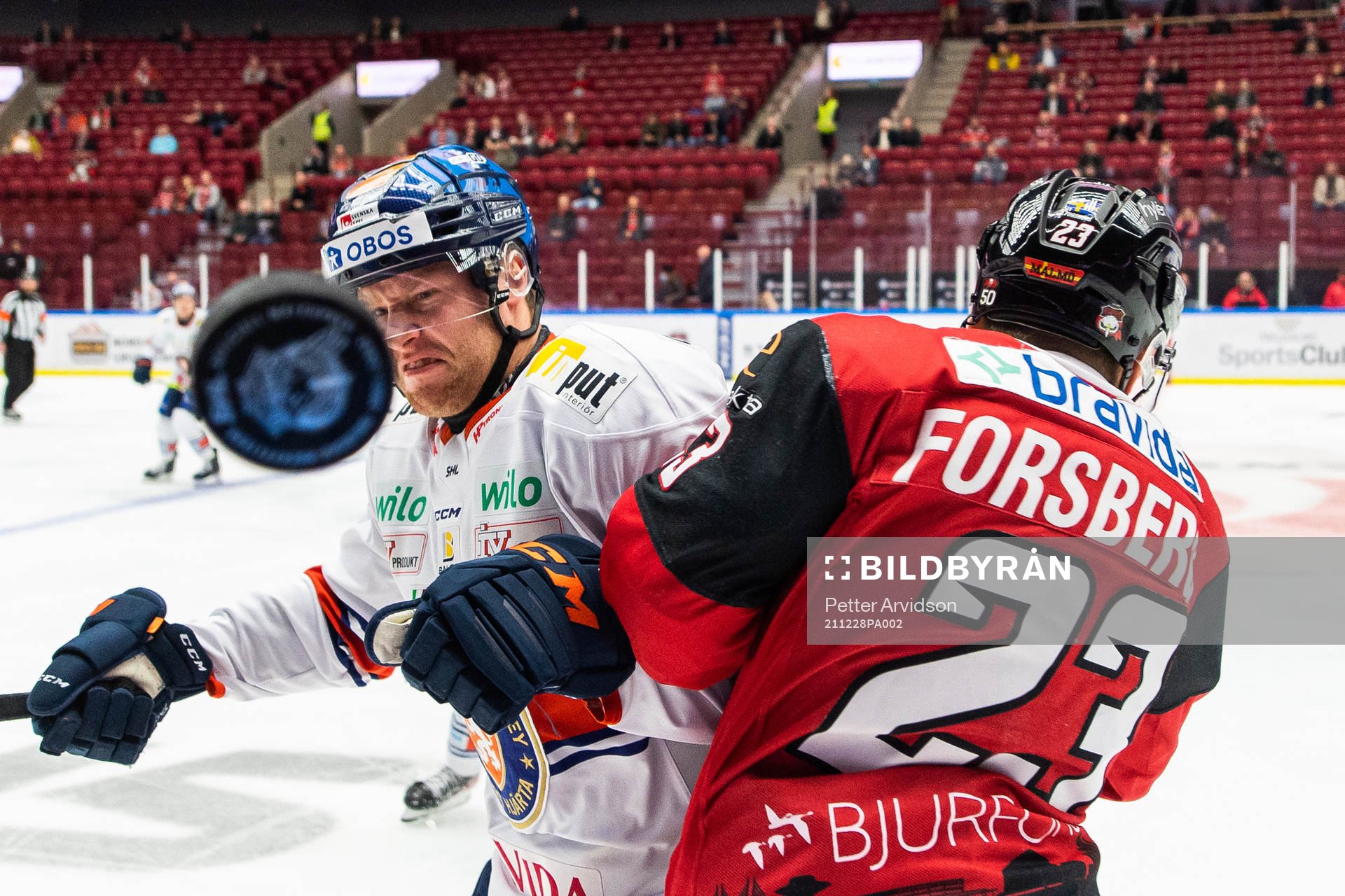 Växjös Ludvig Claesson och Malmö Redhawks Christoffer