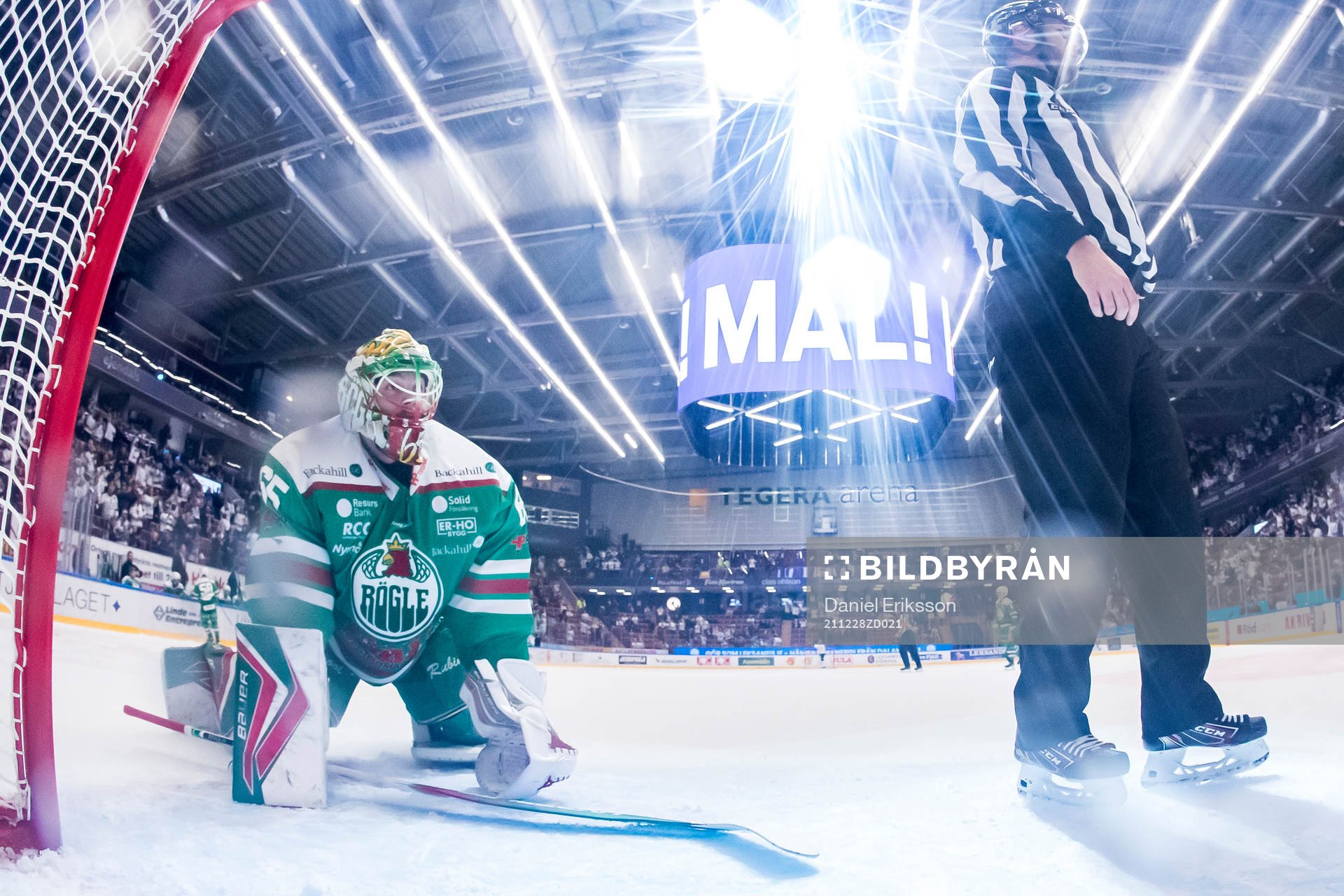 Rögles målvakt Christoffer Rifalk deppar