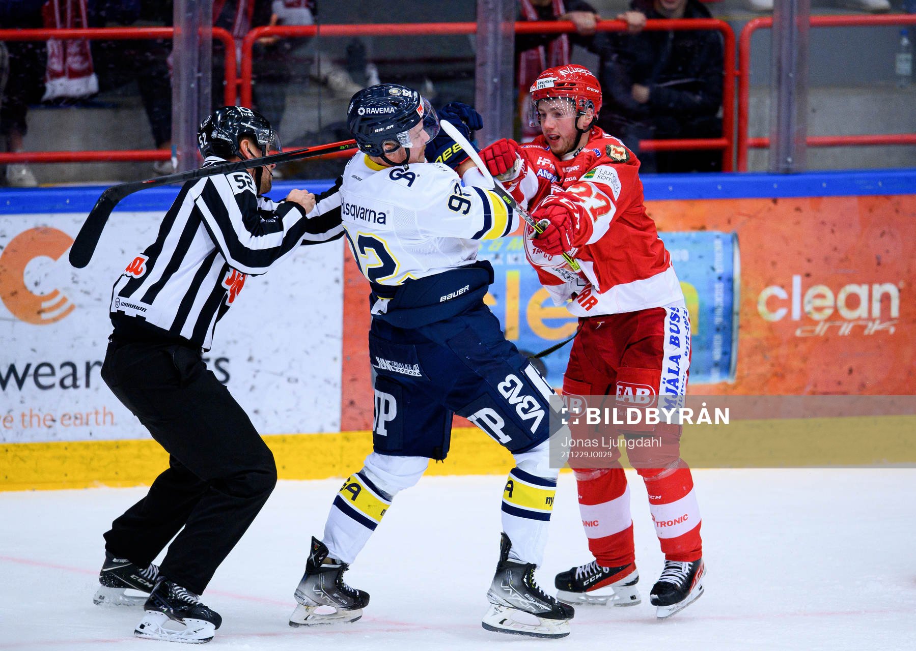 s Pontus Netterberg och Troja-Ljungbys  William Romfors