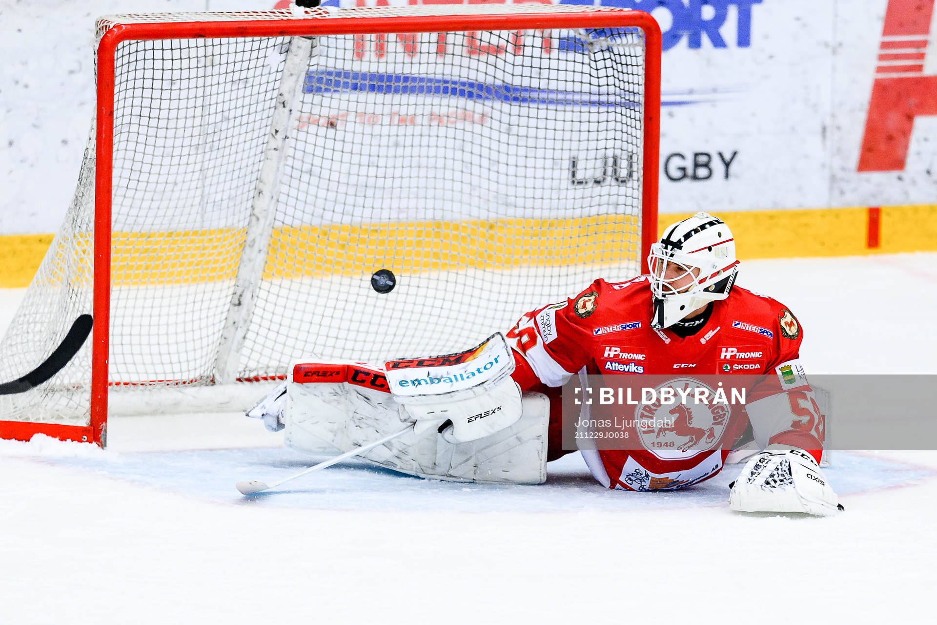 s Pontus Netterberg (ej i bild) gör mål 0-1