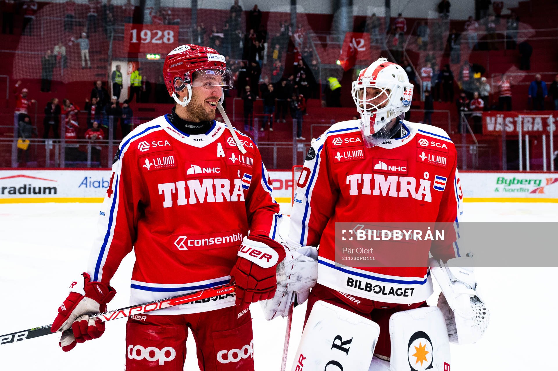 Timrås Jacob Blomqvist och målvakten Jacob Johansson