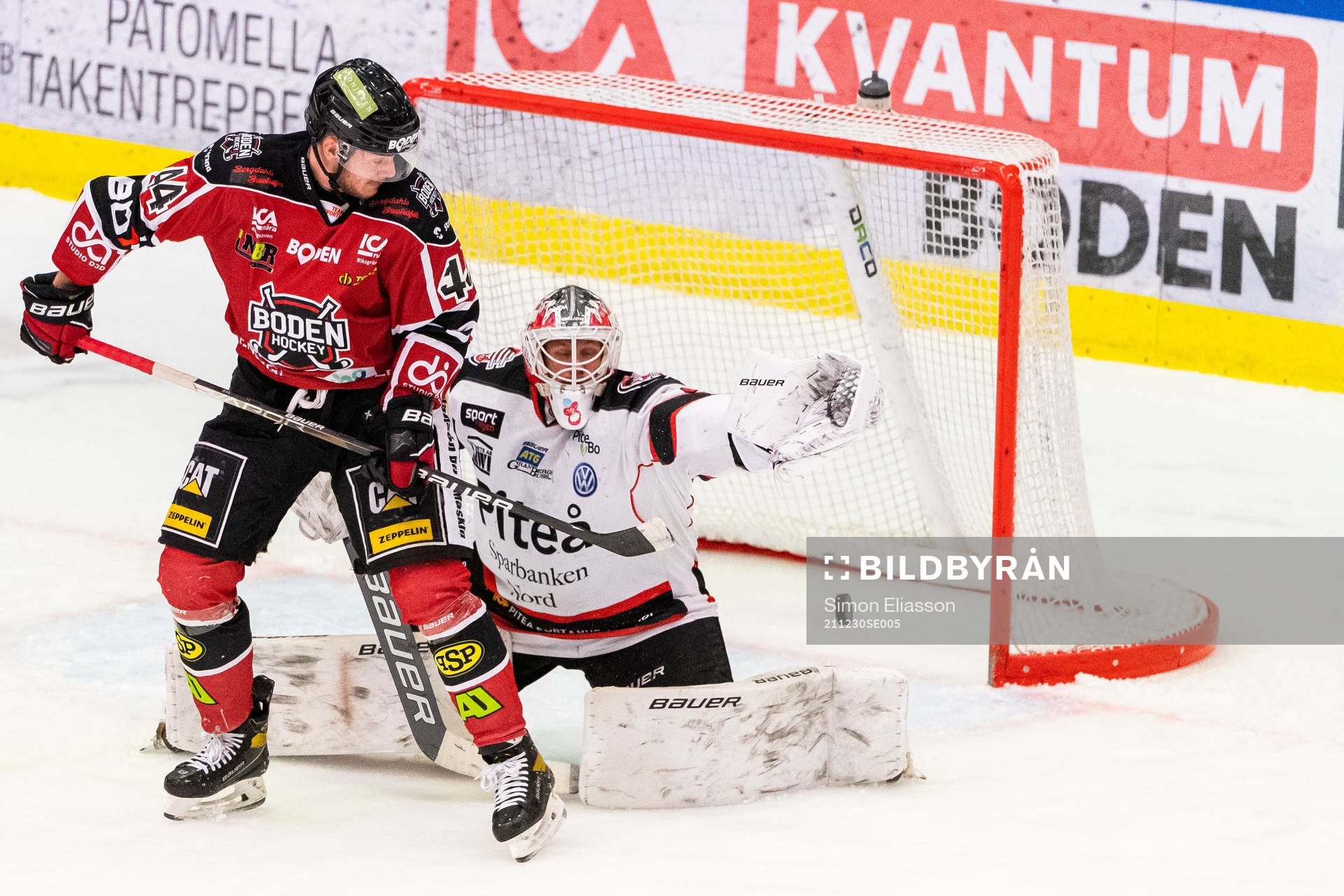 Bodens Robin Höglund gör 1-1 bakom Piteås målvakt Adam