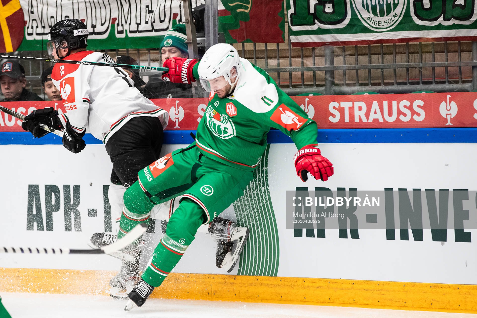 Christian Folin of Frölunda and Mattias Sjögren of Rögle