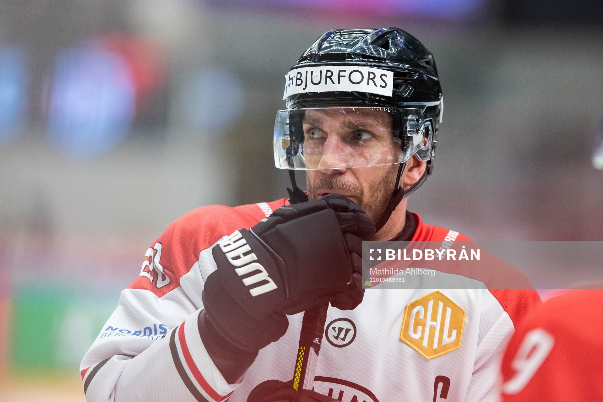 Joel Lundqvist of Frölunda looks dejected