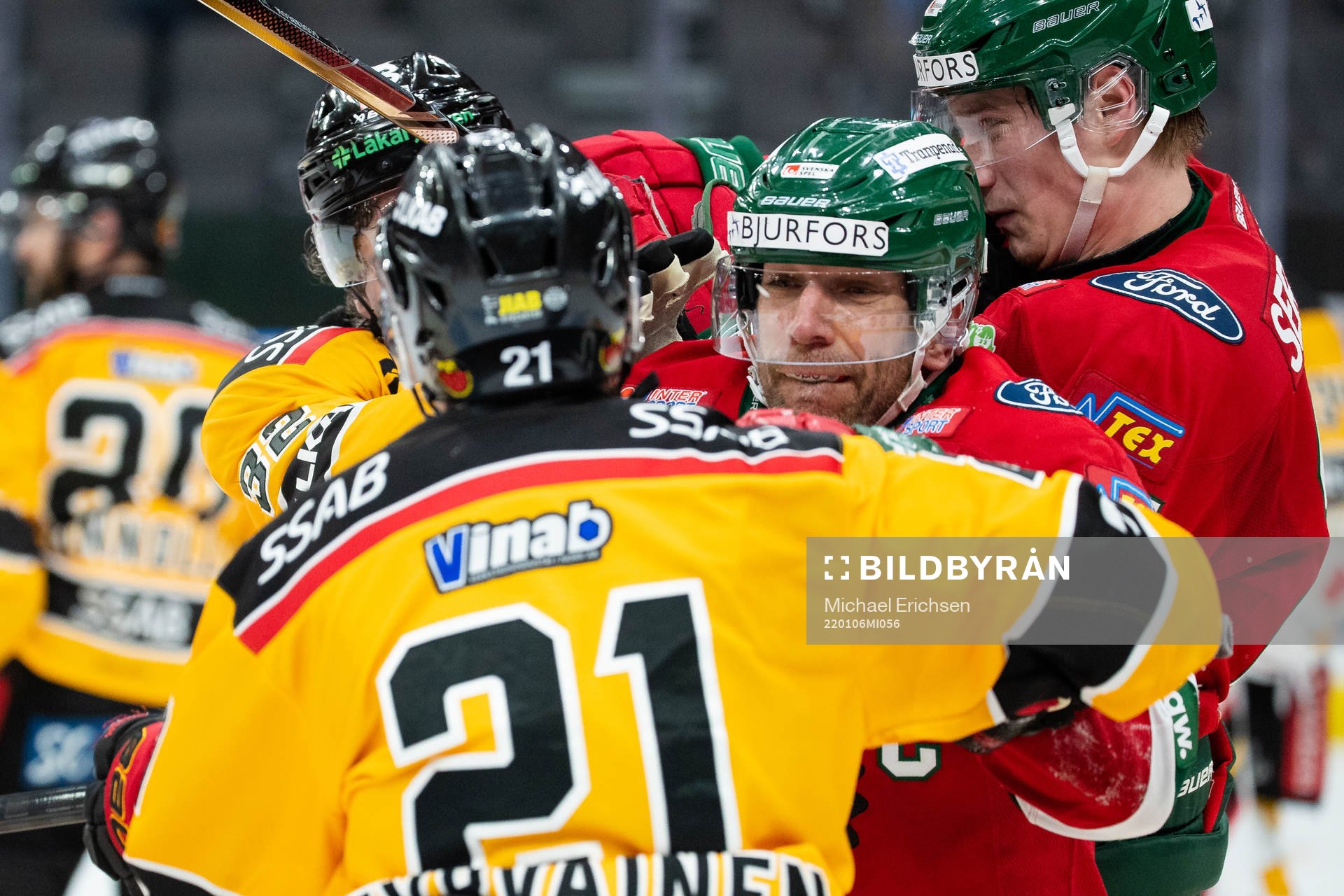 Frölundas Joel Lundqvist och Luleås Juhani Tyrväinen