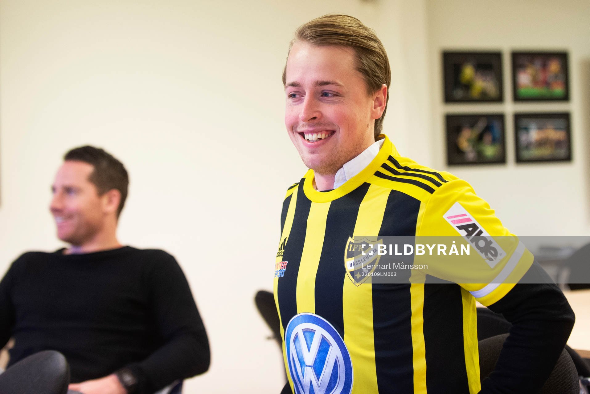 IFK Hässleholms nyförvärv Robin Strömberg och en nöjd