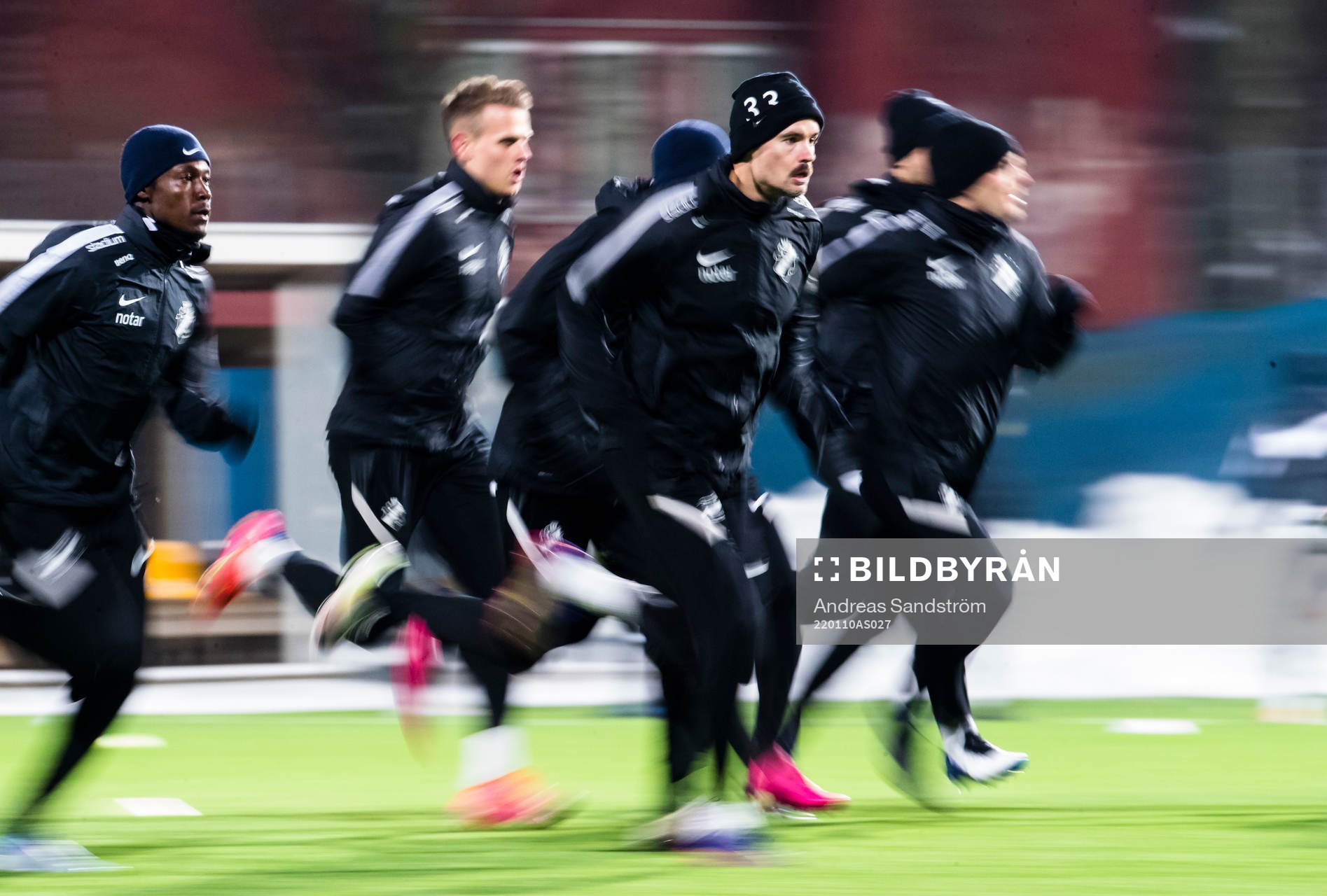 s Mikael Lustig
