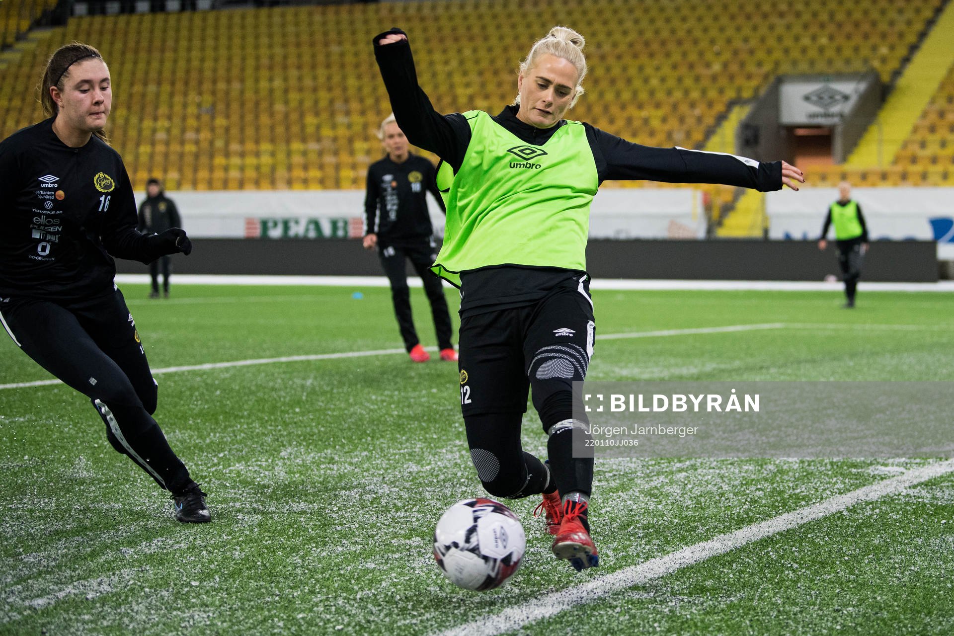 Olivia Gurtata och Ellen Larsson