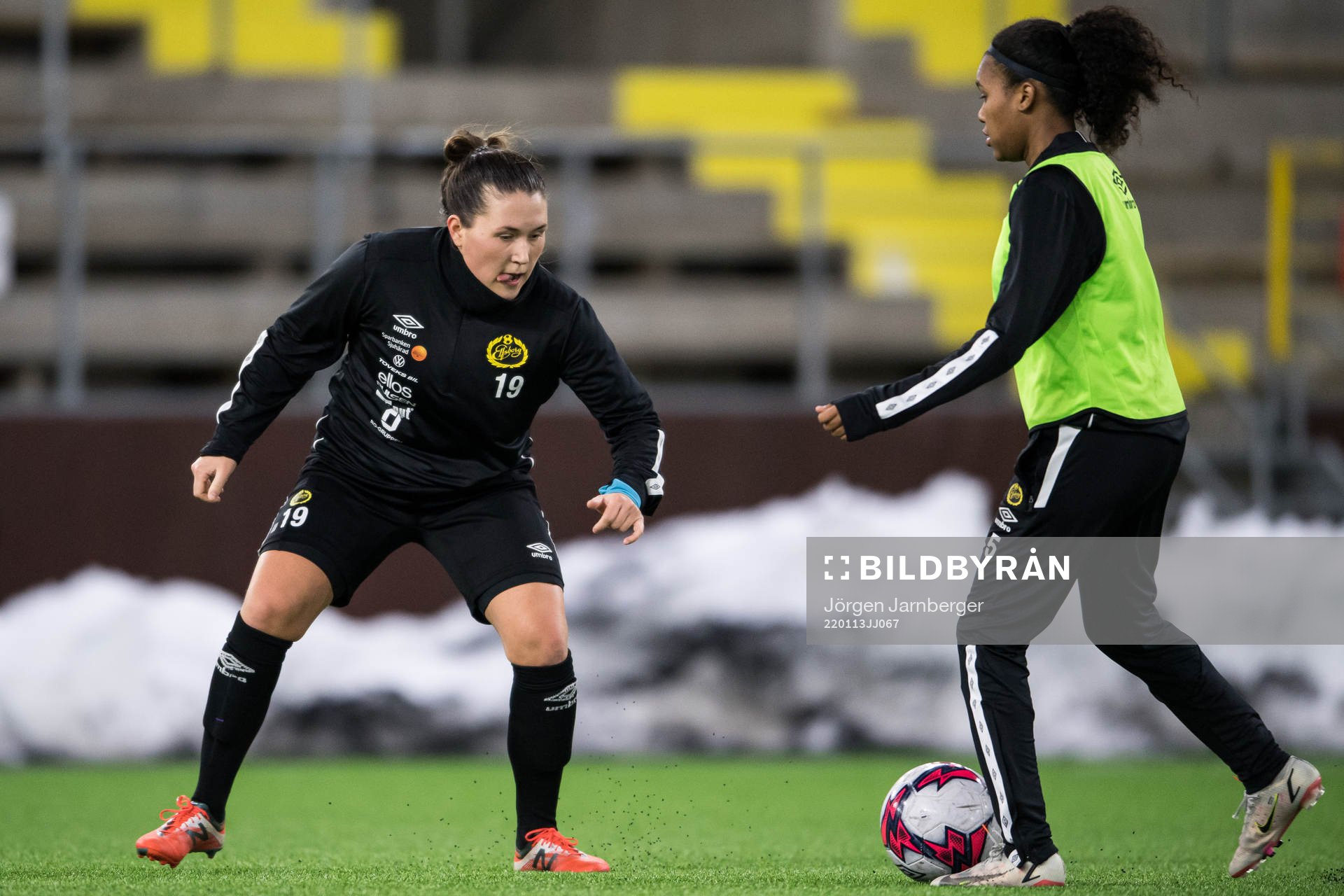 Johanna Kalinski Köhlqust och Vanessa Lopez
