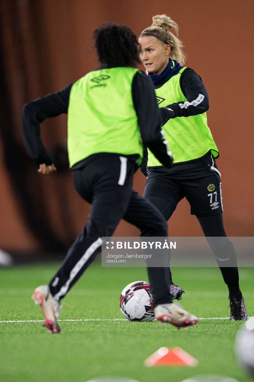 Sara Jardving under en träning med Elfsborg den 13 januari 2022 i Borås. 
