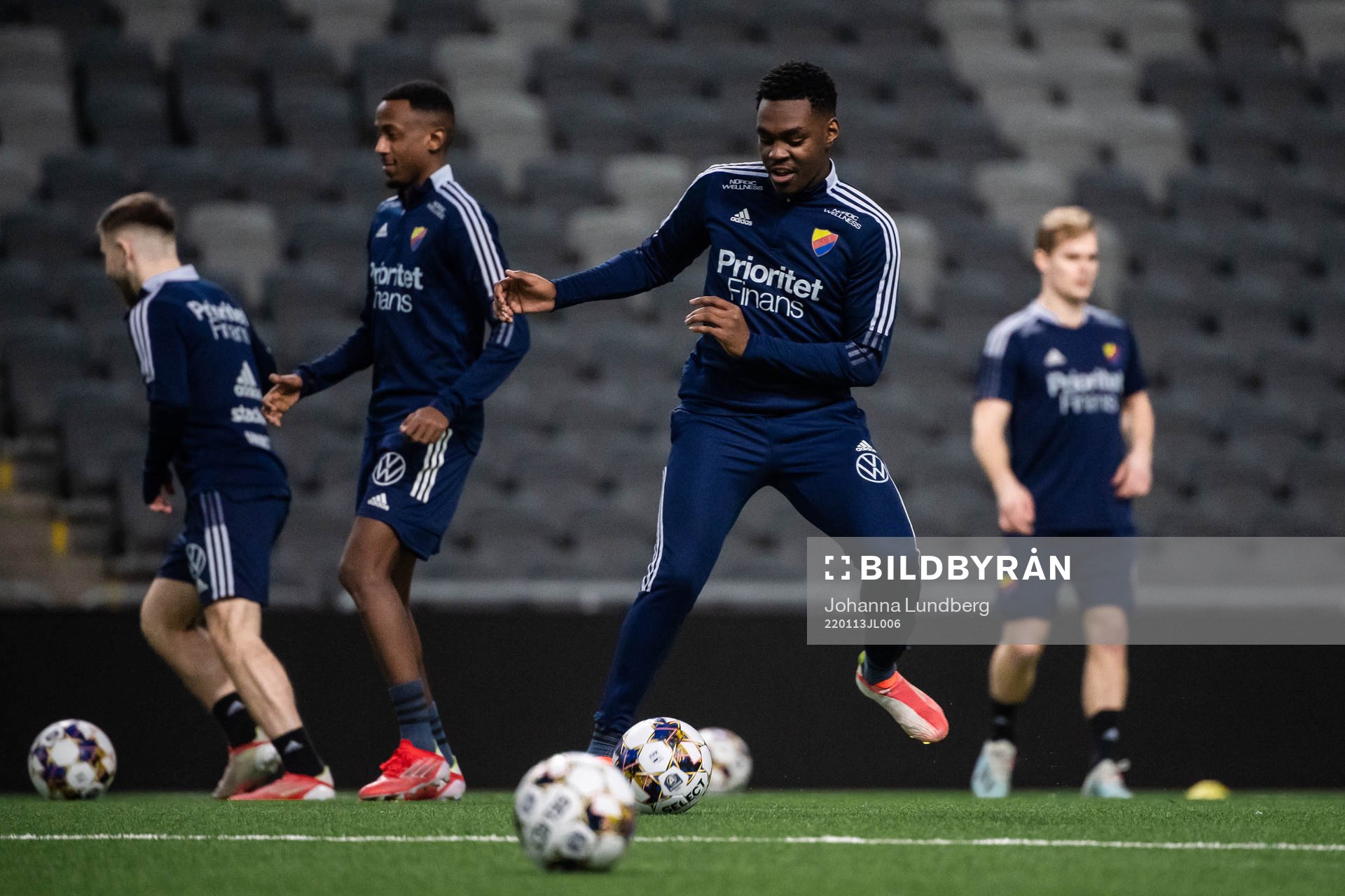 Joel Asoro
