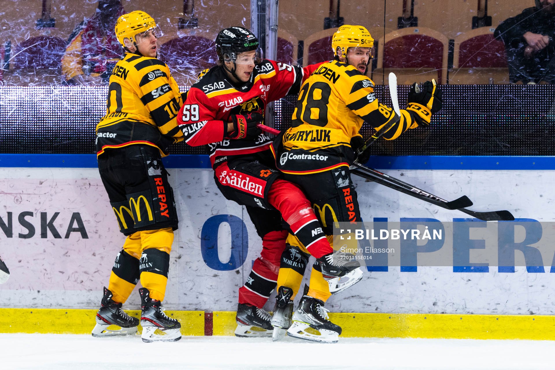 Luleås Kim Johansson och Skellefteås Jayce Hawryluk