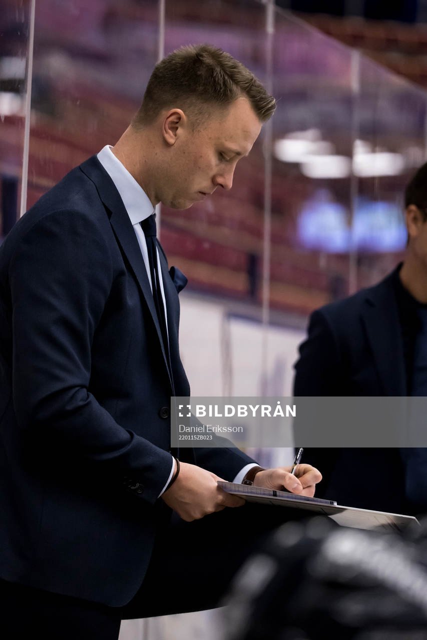 HV71s tränare Joakim Engström