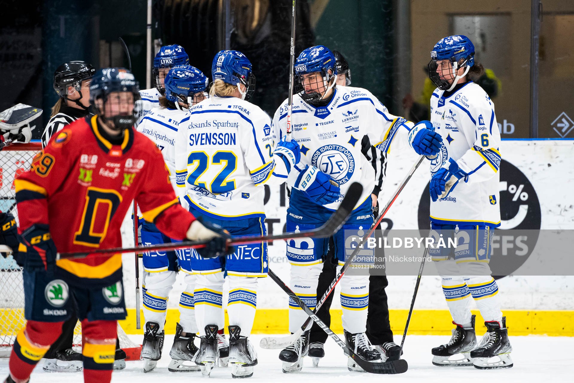 Leksands Ella Albinsson jublar
