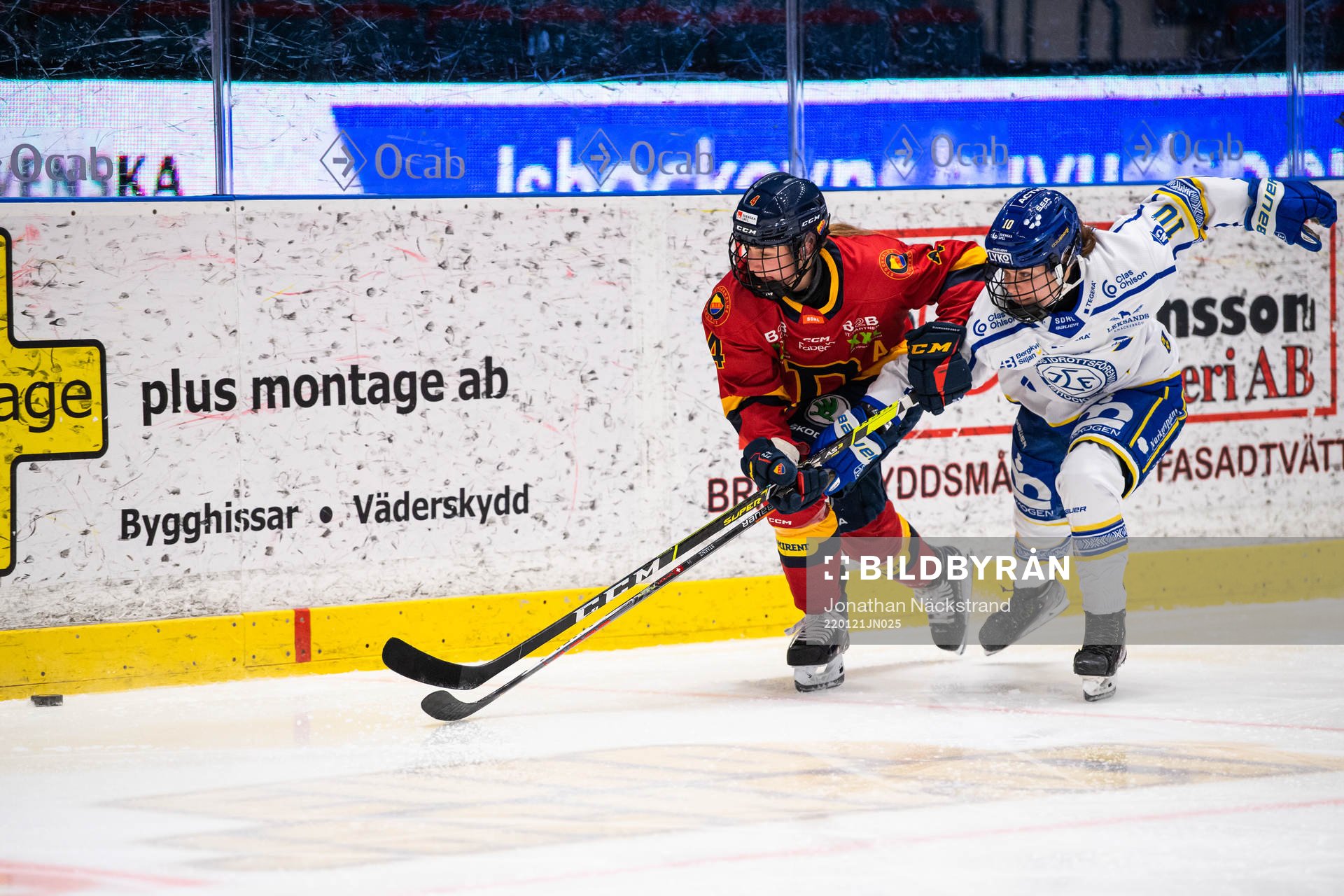 Leksands Phoebe Staenz och Djurgårdens Wilma