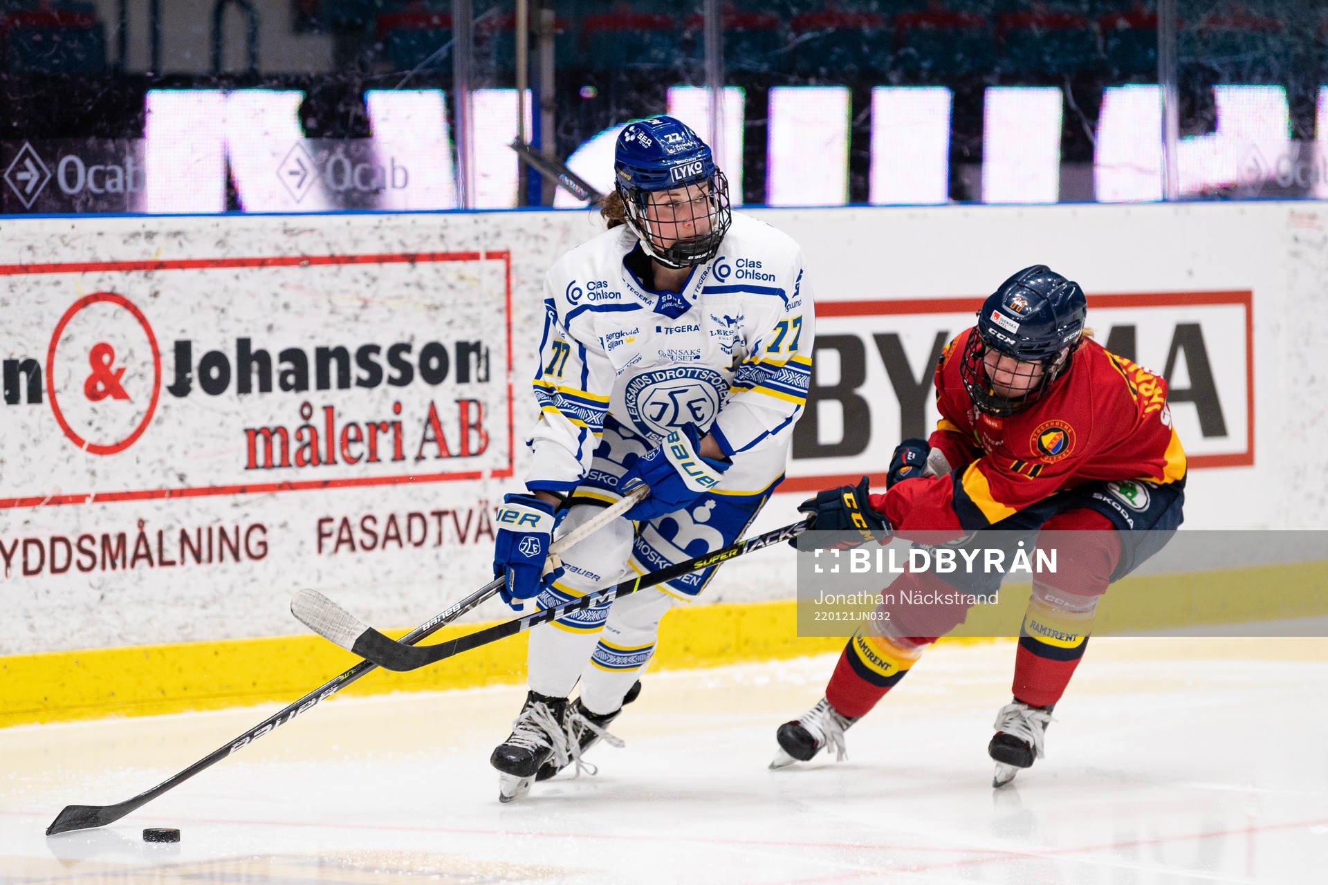 Leksands Celine Tardif och Djurgårdens Julia Tärnblom