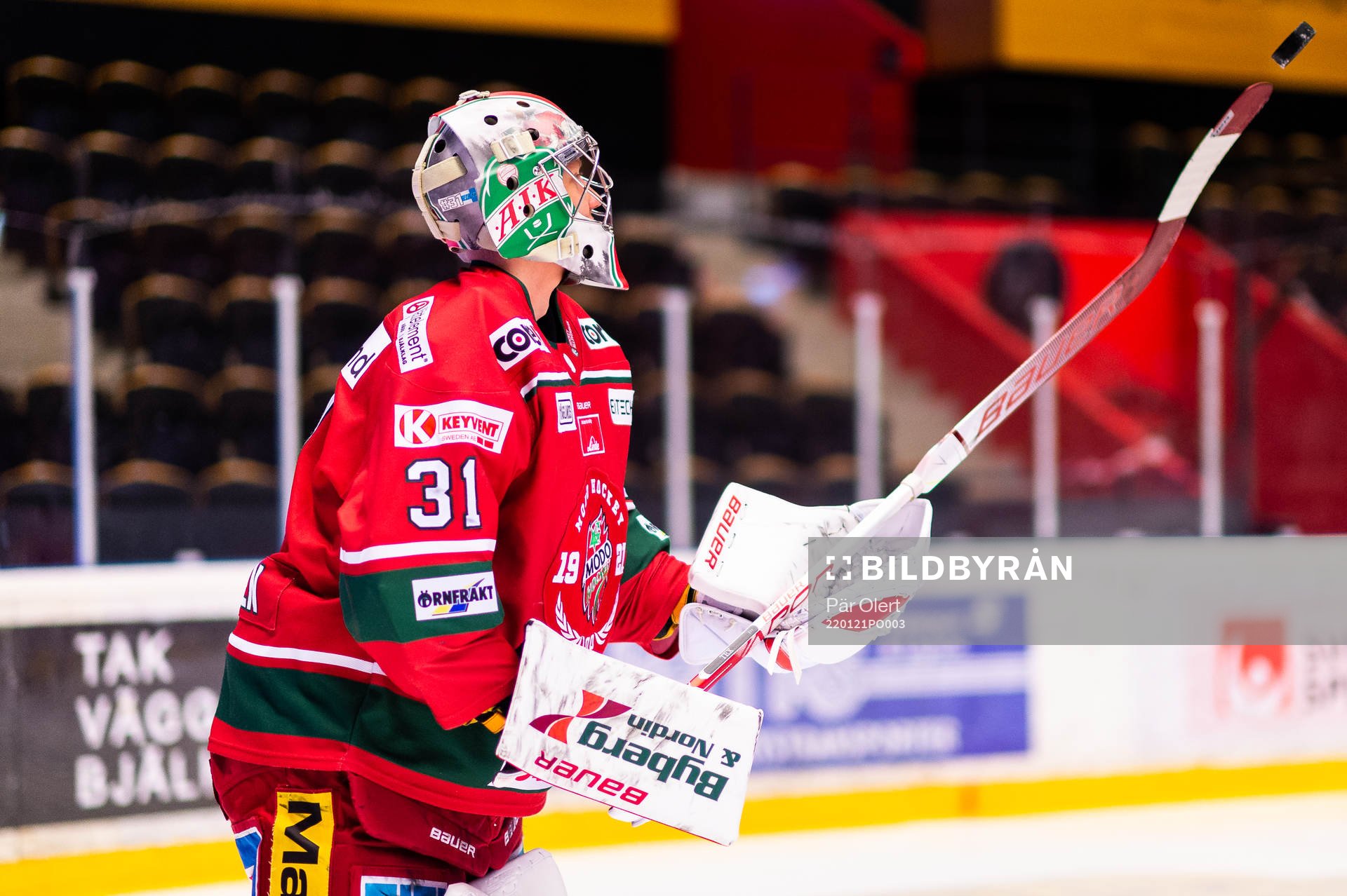 Modos målvakt Henrik Tikkanen