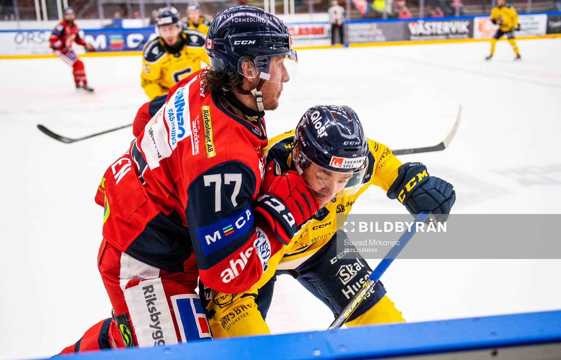 Västerviks Luke Green och Södertäljes Matt Marcinew