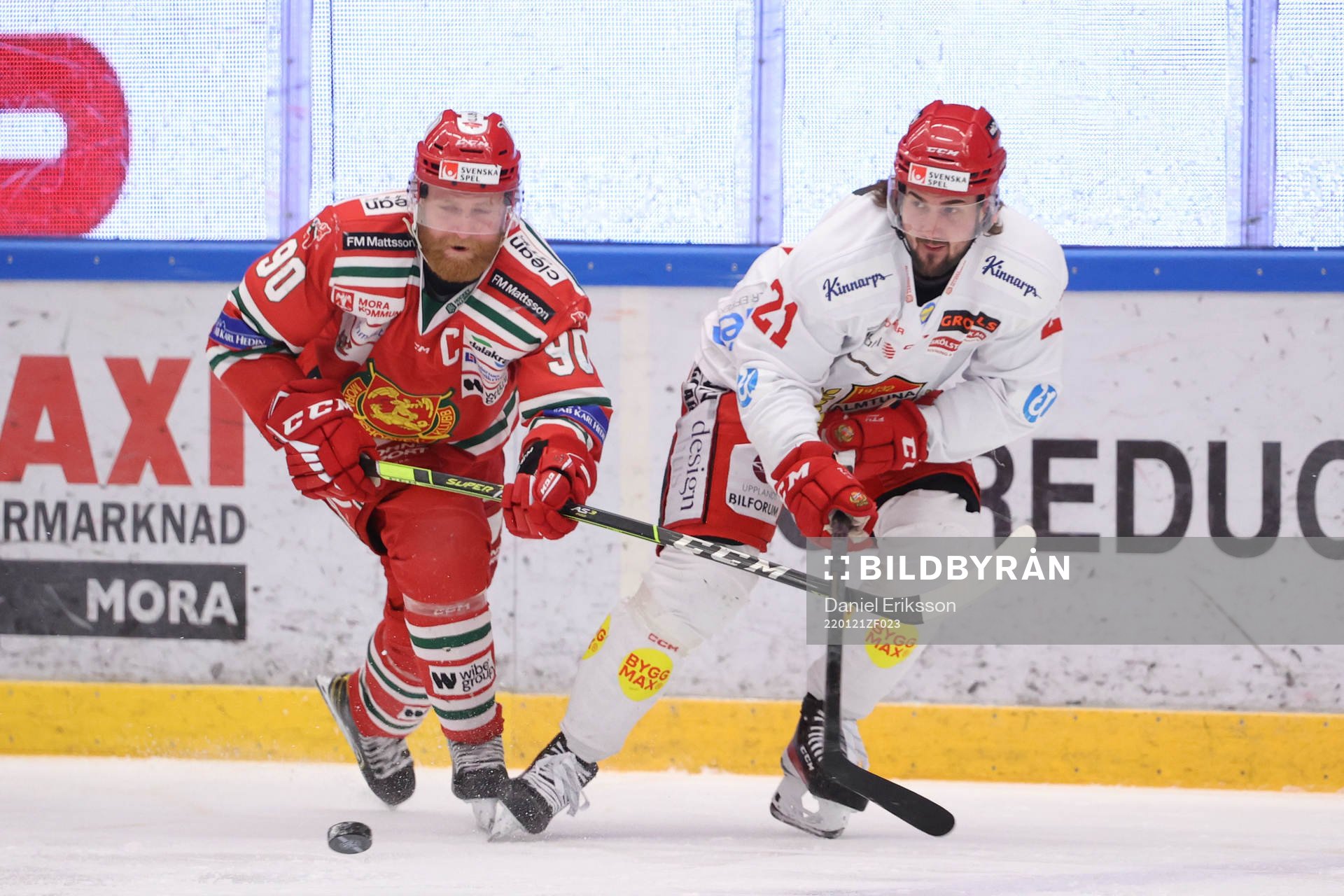 Moras Daniel Ljunggren och Almtunas Johan Eriksson