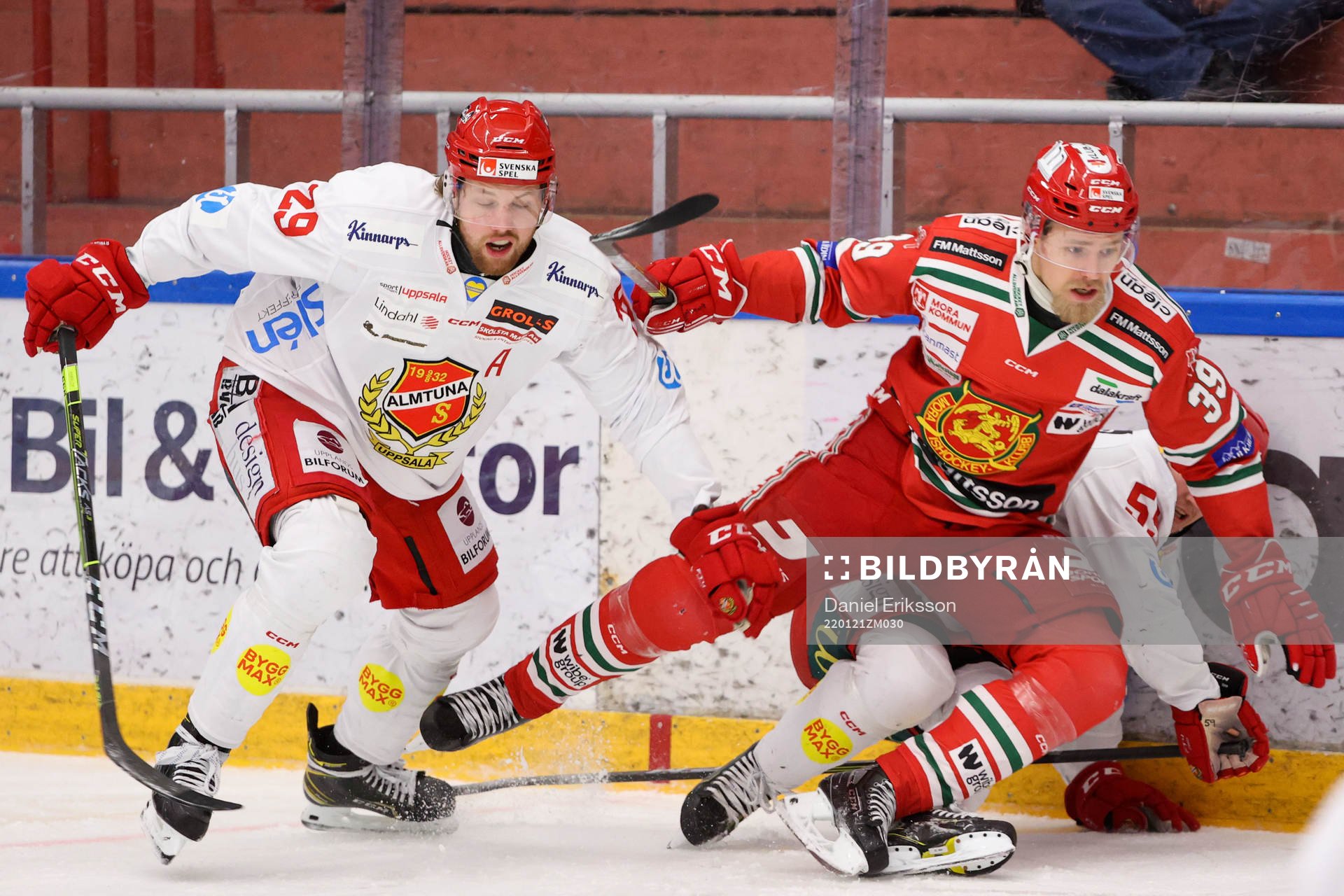 Almtunas Mattias Johansson och Moras Kristoffer Gunnarsson