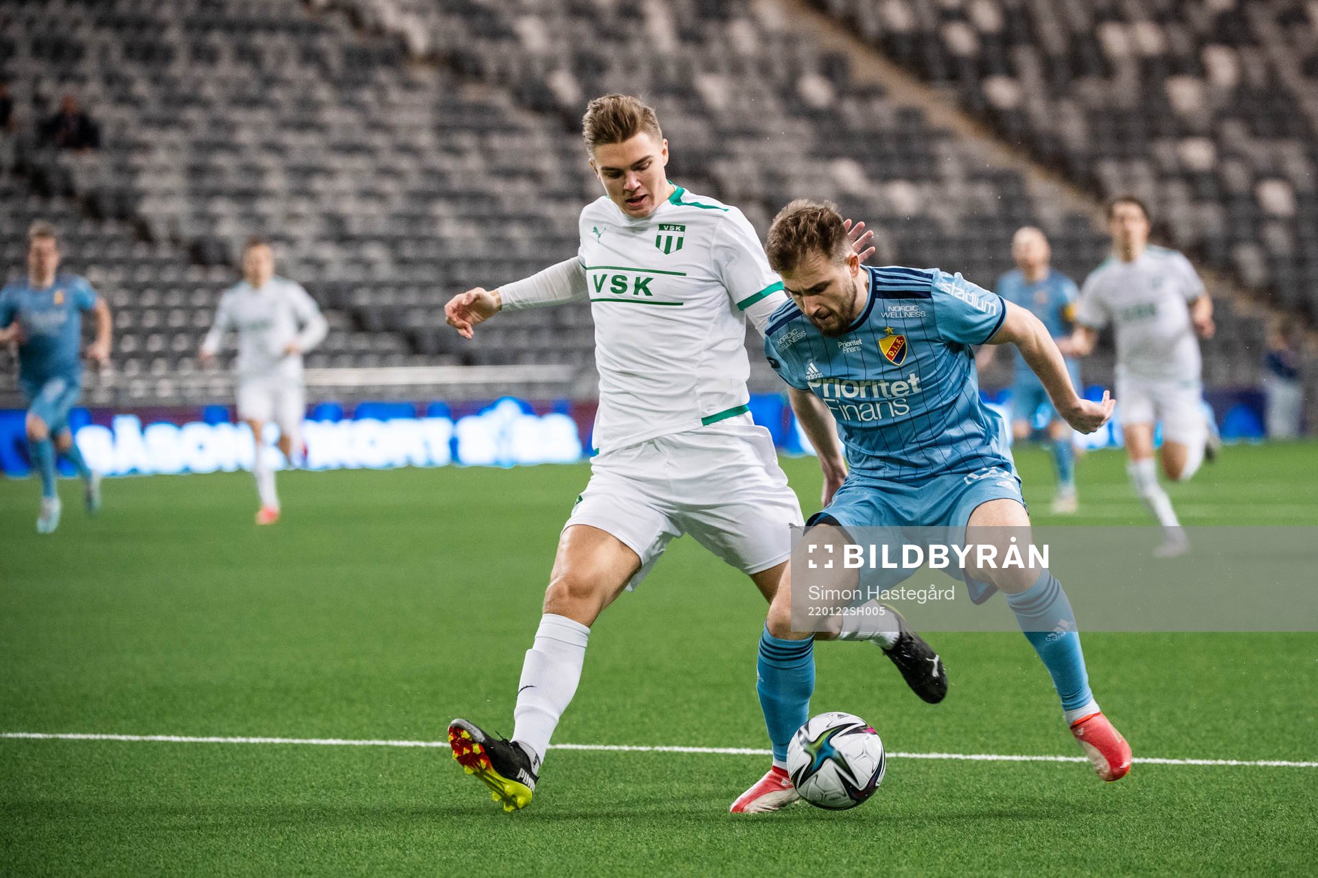 Västerås Daniel Hermansson och Djurgårdens Albion Ademi