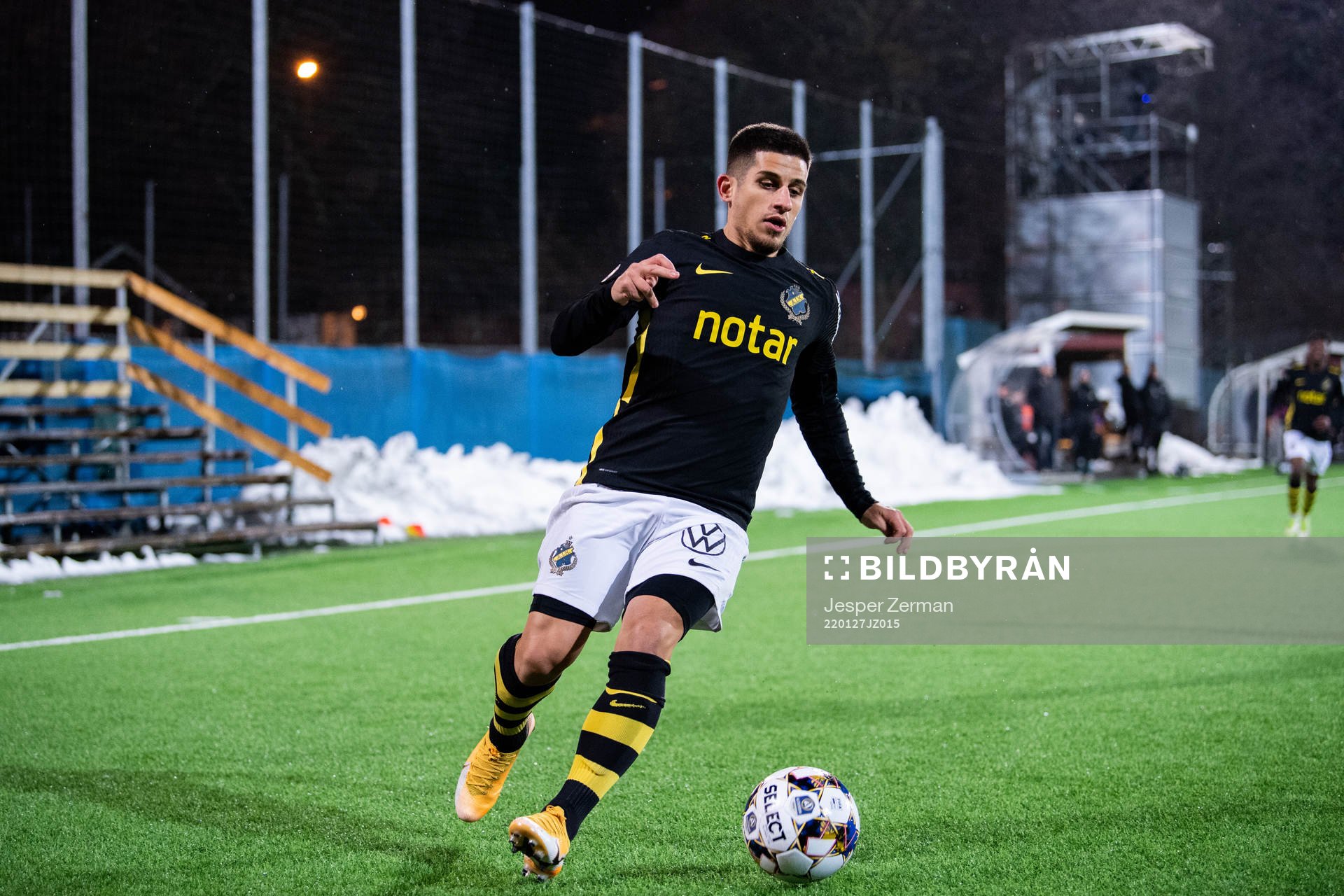 s Nicolas Stefanelli