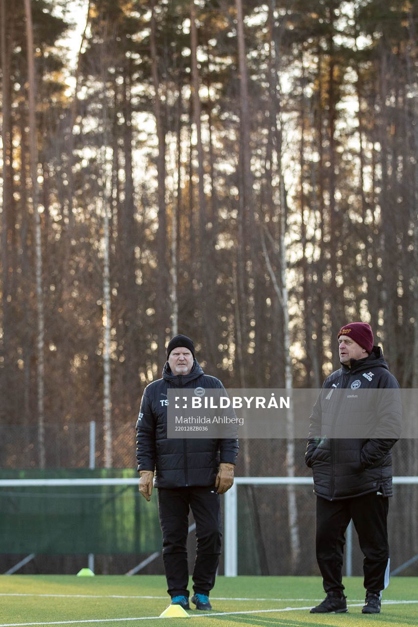 Värnamos Torbjörn Sjödin, rehabteamet, och  assisterande