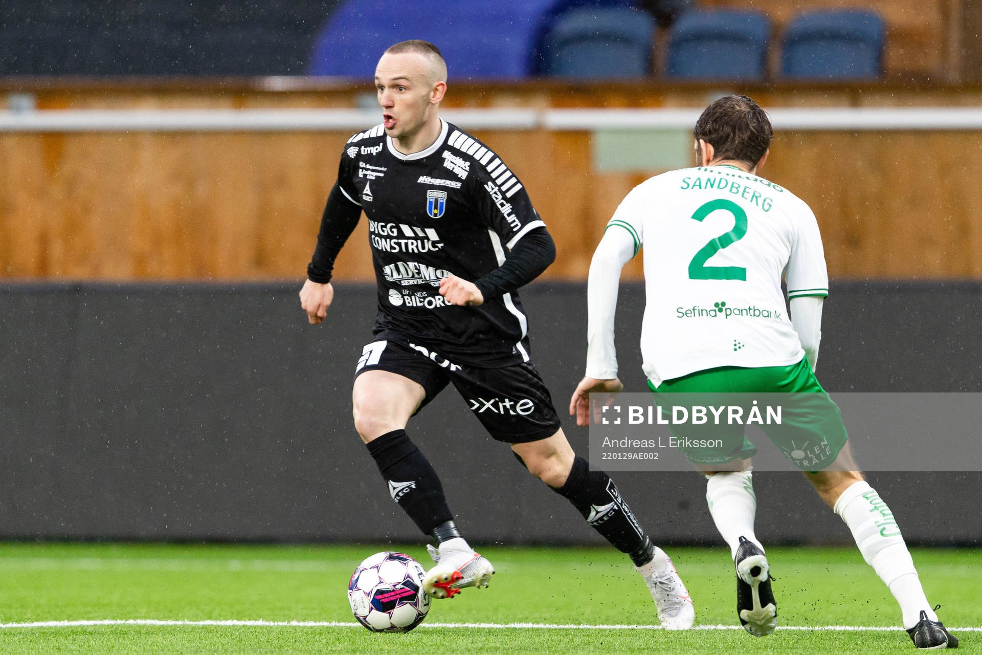 Sirius Aron Bjarnason och Hammarbys Simon Sandberg
