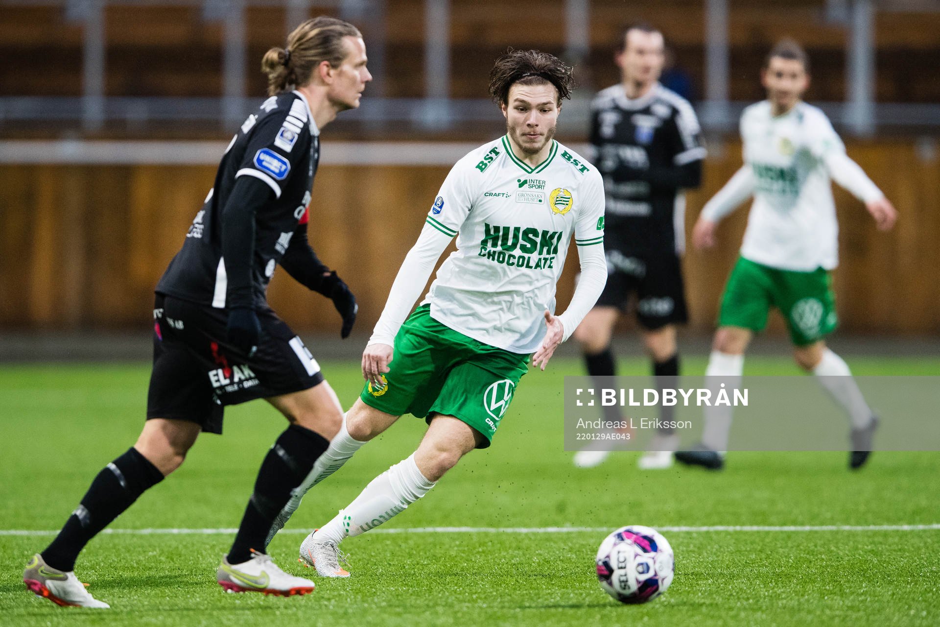 Sirius Tim Björkström och Hammarbys Sebastian Brolin