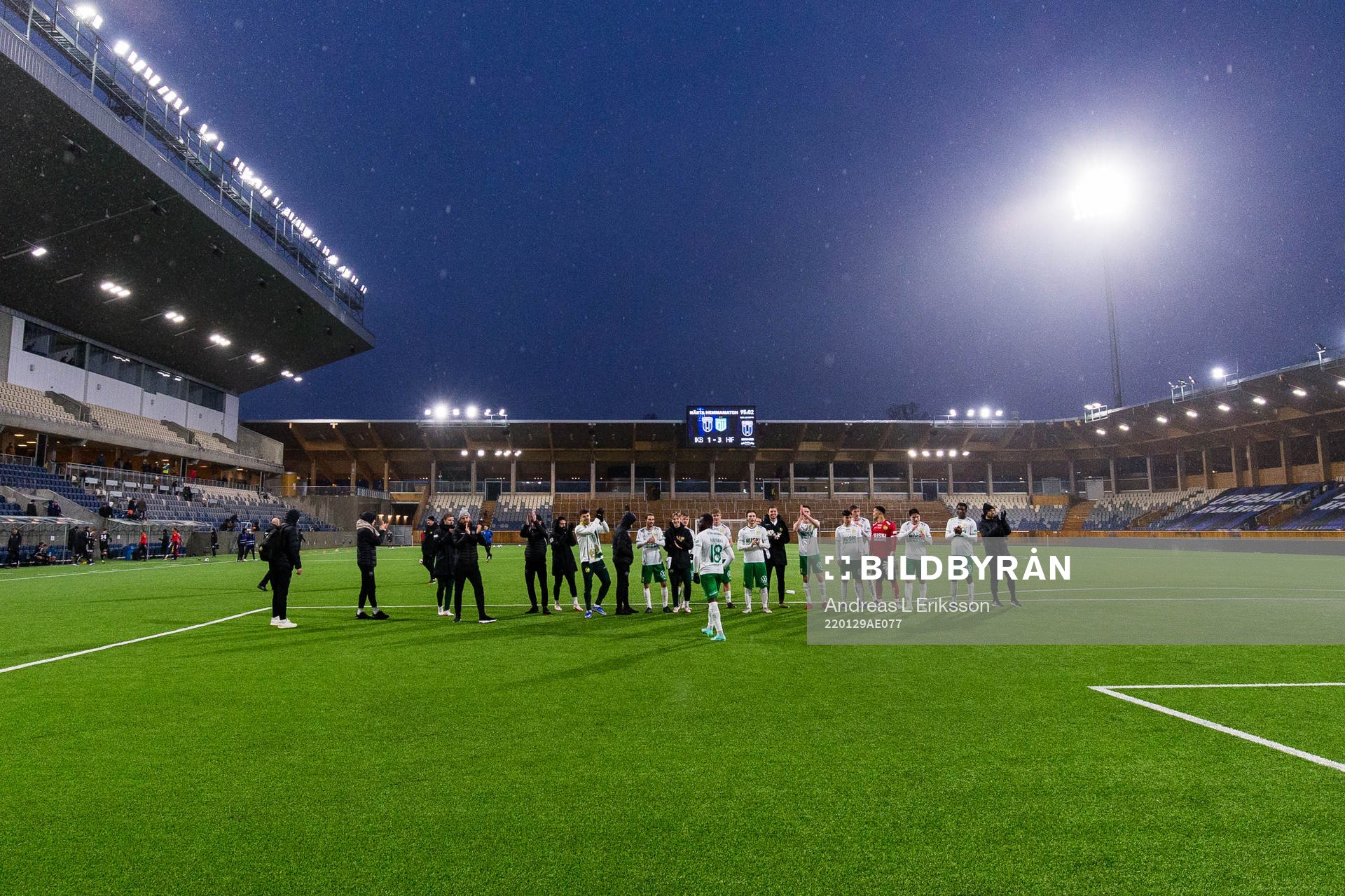 Hammarbys spelare tackar publiken